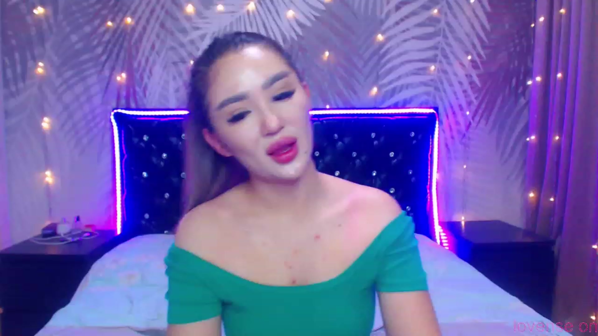 Gallery image thumbnail from MiraKyong's myfreecams stream on, 12/21/2023, 02:16 image 6 of 20