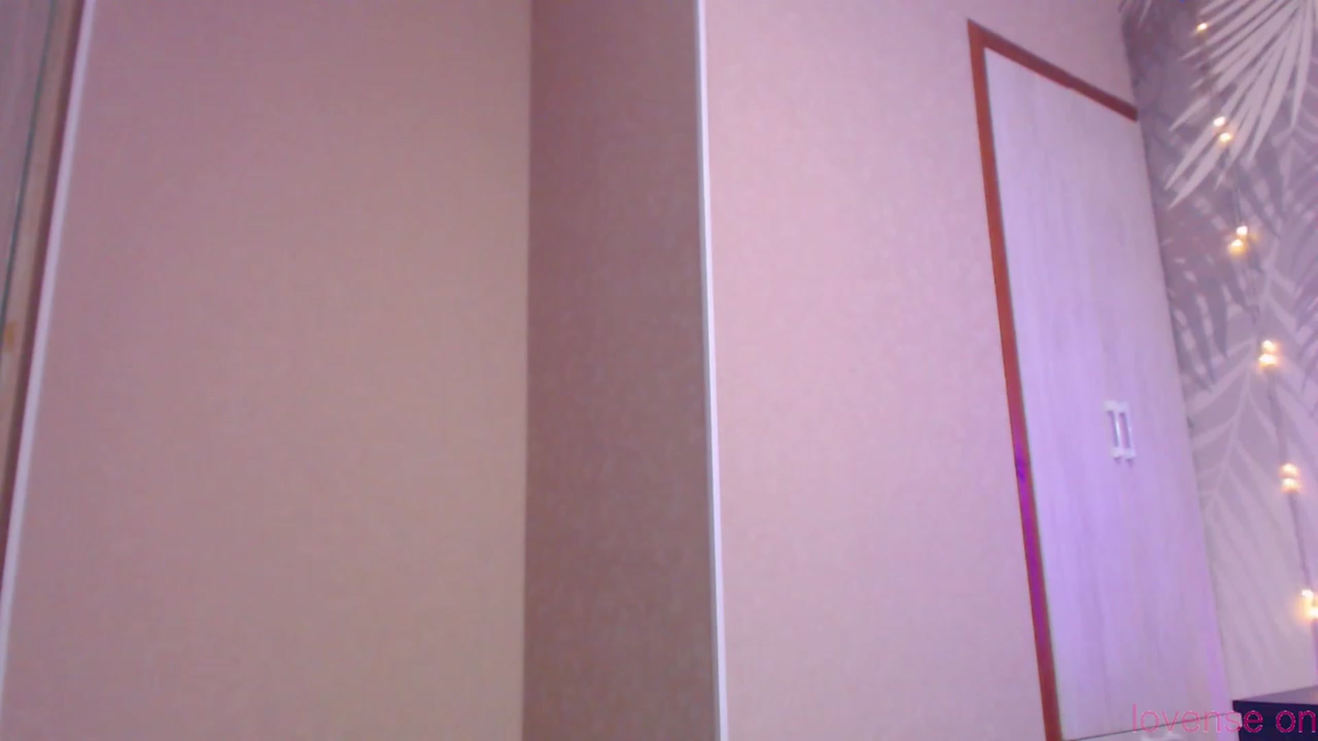 Gallery image thumbnail from MiraKyong's myfreecams stream on, 12/26/2023, 04:34 image 5 of 20