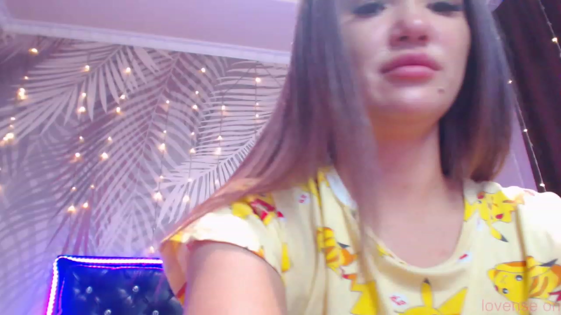 Gallery image thumbnail from MiraKyong's myfreecams stream on, 12/28/2023, 07:04 image 13 of 20