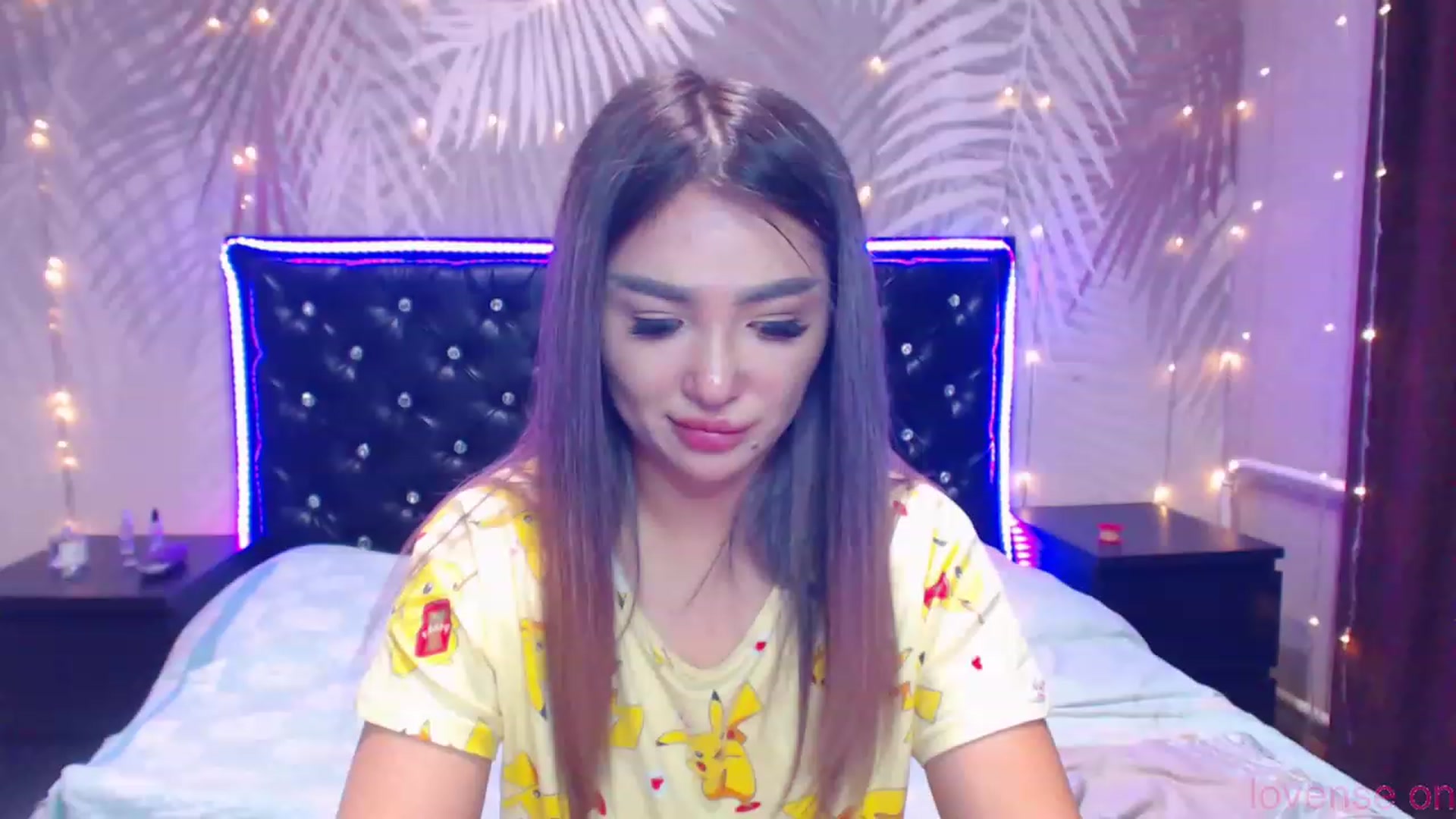 Gallery image thumbnail from MiraKyong's myfreecams stream on, 12/28/2023, 07:04 image 6 of 20