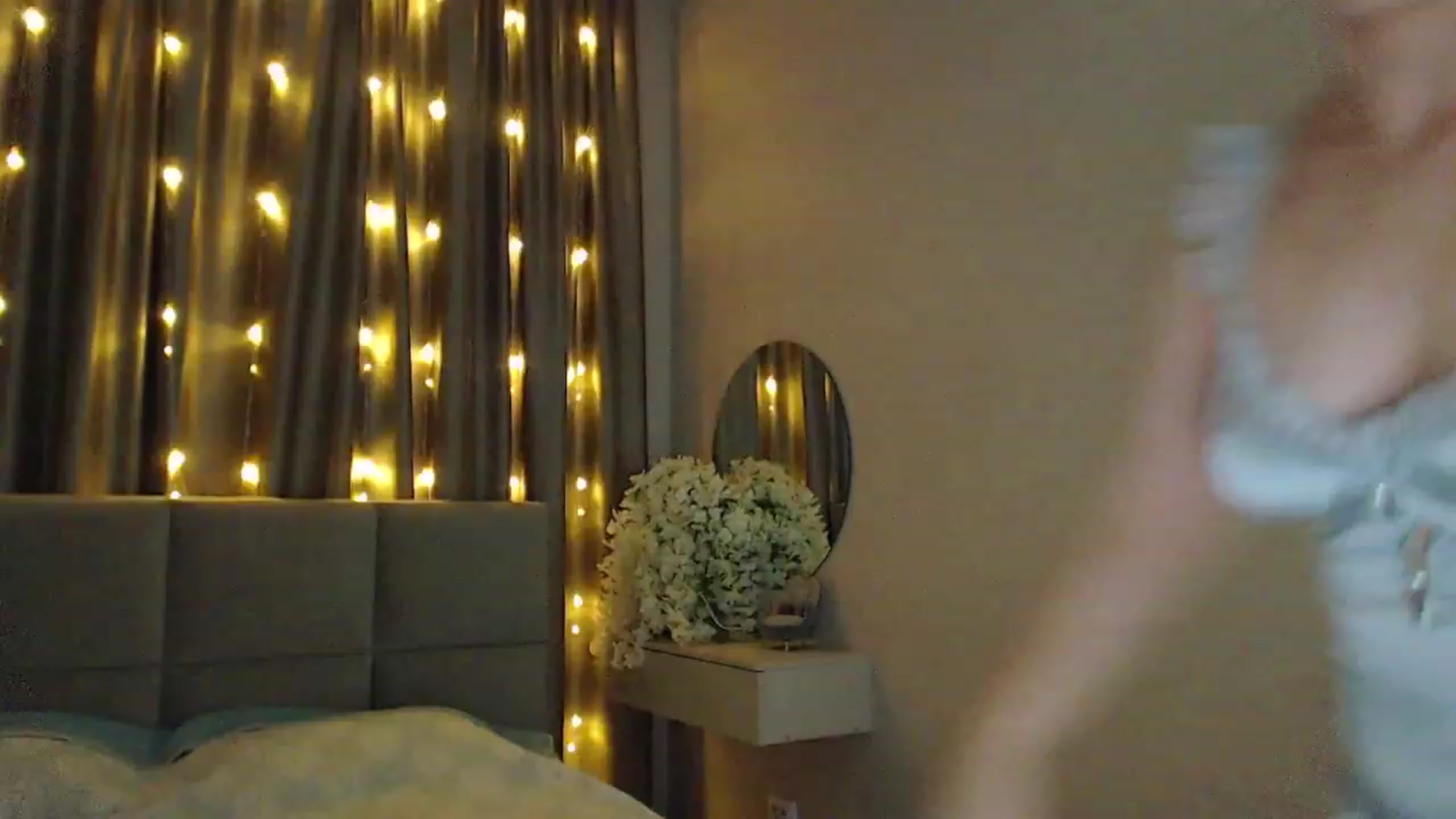 Gallery image thumbnail from MiraKyong's myfreecams stream on, 02/07/2024, 02:23 image 6 of 20
