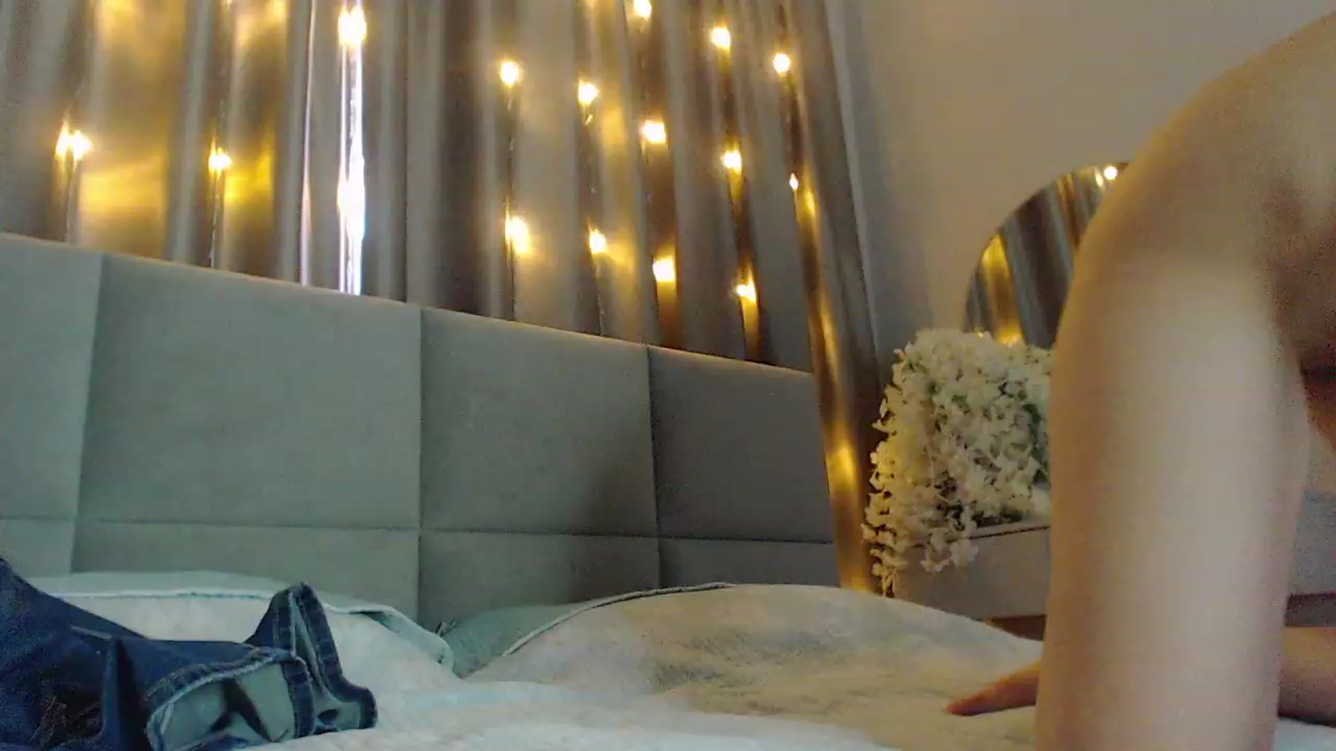 Gallery image thumbnail from MiraKyong's myfreecams stream on, 02/08/2024, 04:45 image 14 of 20