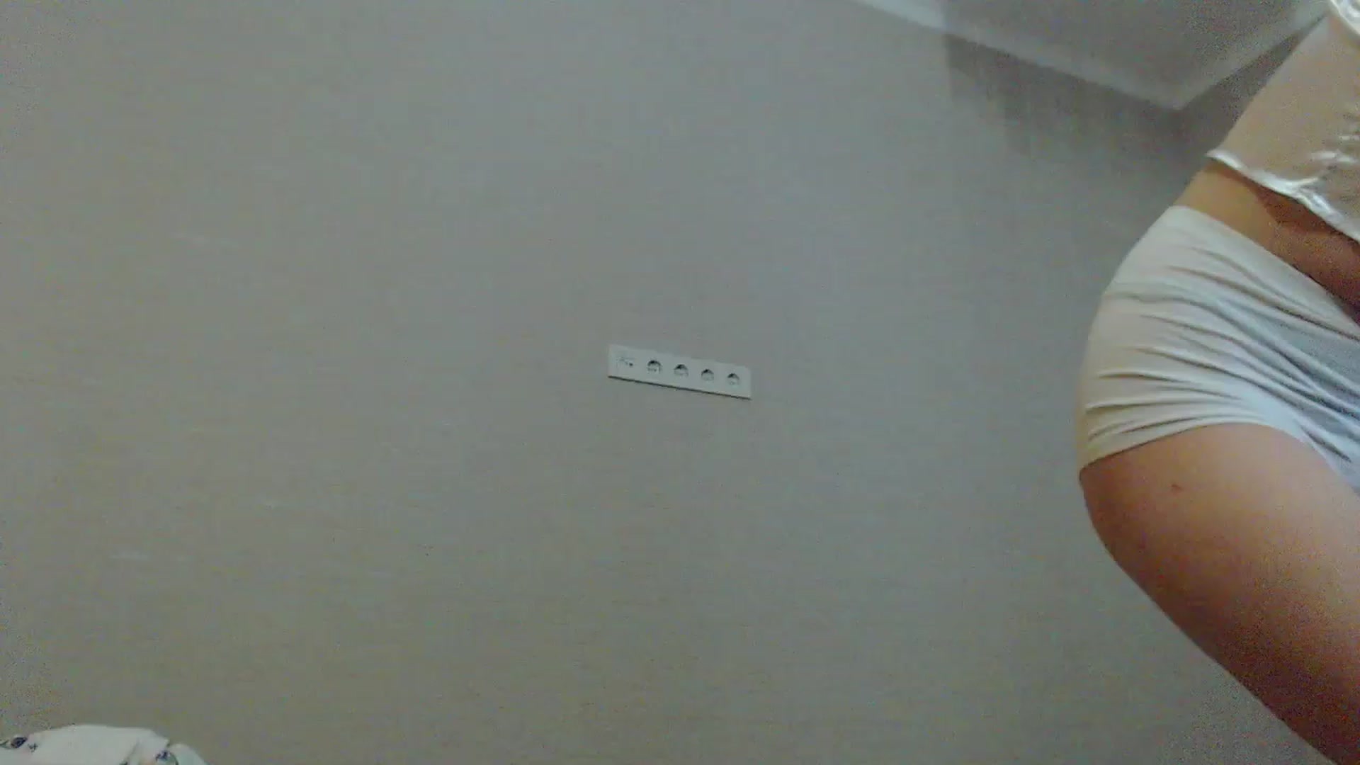 Gallery image thumbnail from MiraKyong's myfreecams stream on, 03/17/2024, 06:57 image 2 of 20