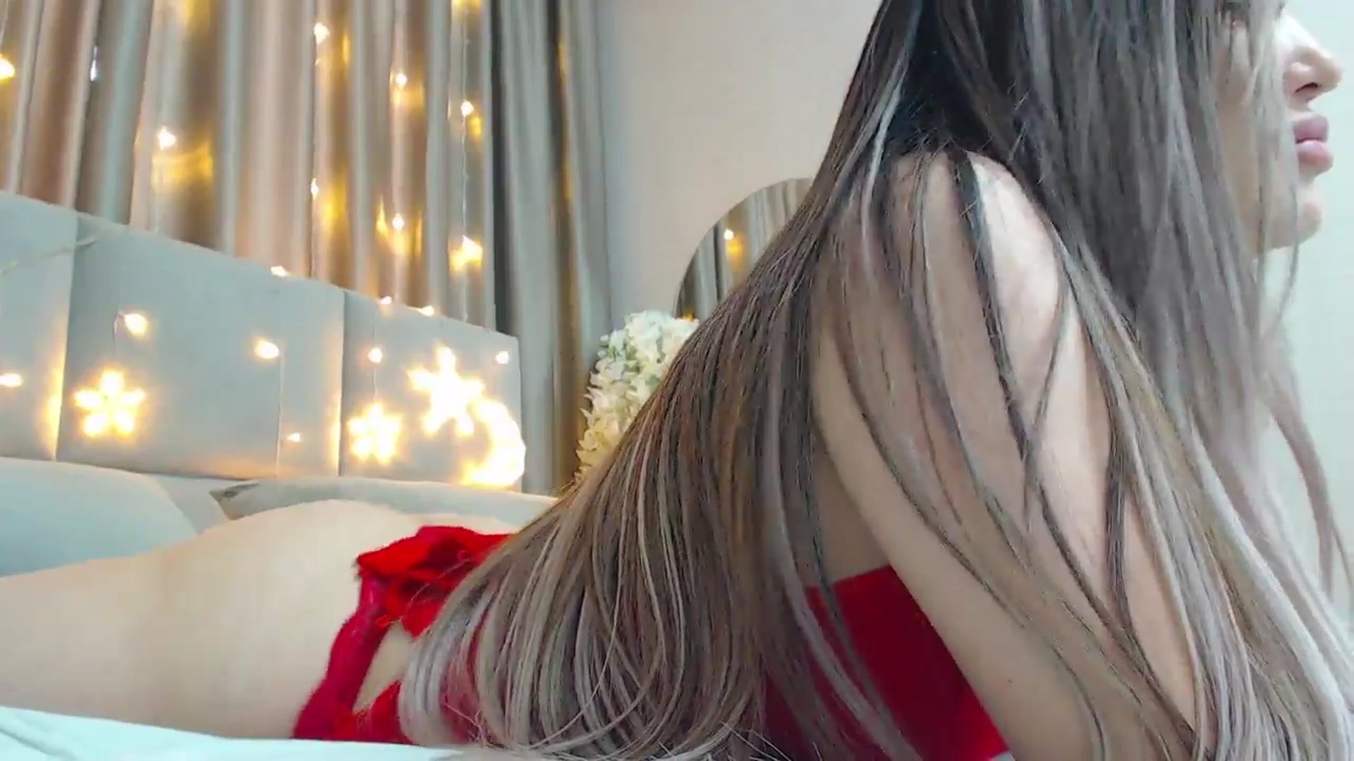 Gallery image thumbnail from MiraKyong's myfreecams stream on, 03/28/2024, 03:09 image 15 of 20