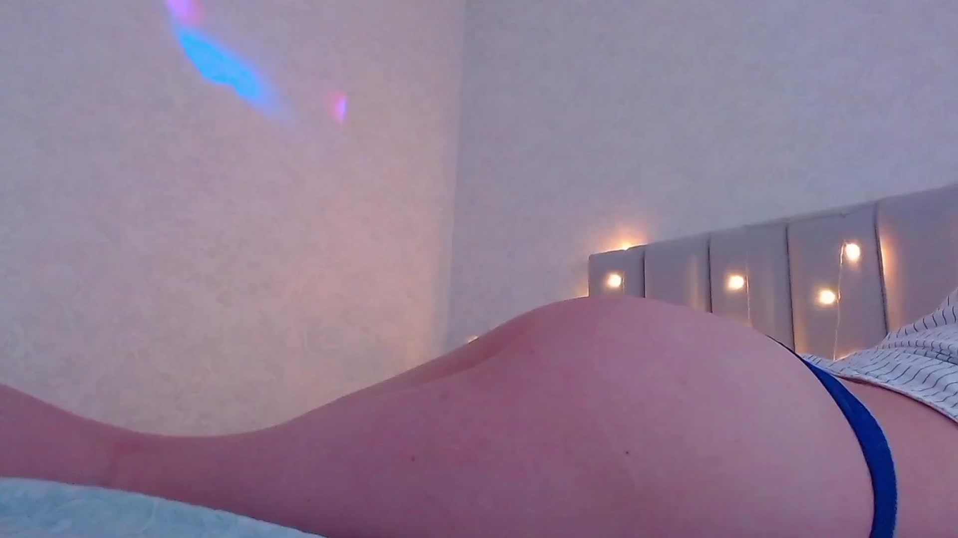 Gallery image thumbnail from MiraKyong's myfreecams stream on, 05/15/2024, 07:02 image 8 of 20