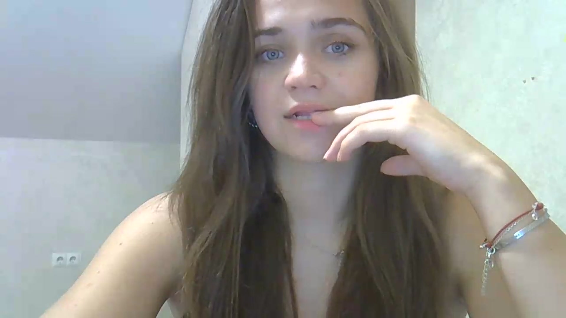 Gallery image thumbnail from MiraSprout's myfreecams stream on, 06/15/2026, 24:23 image 9 of 20