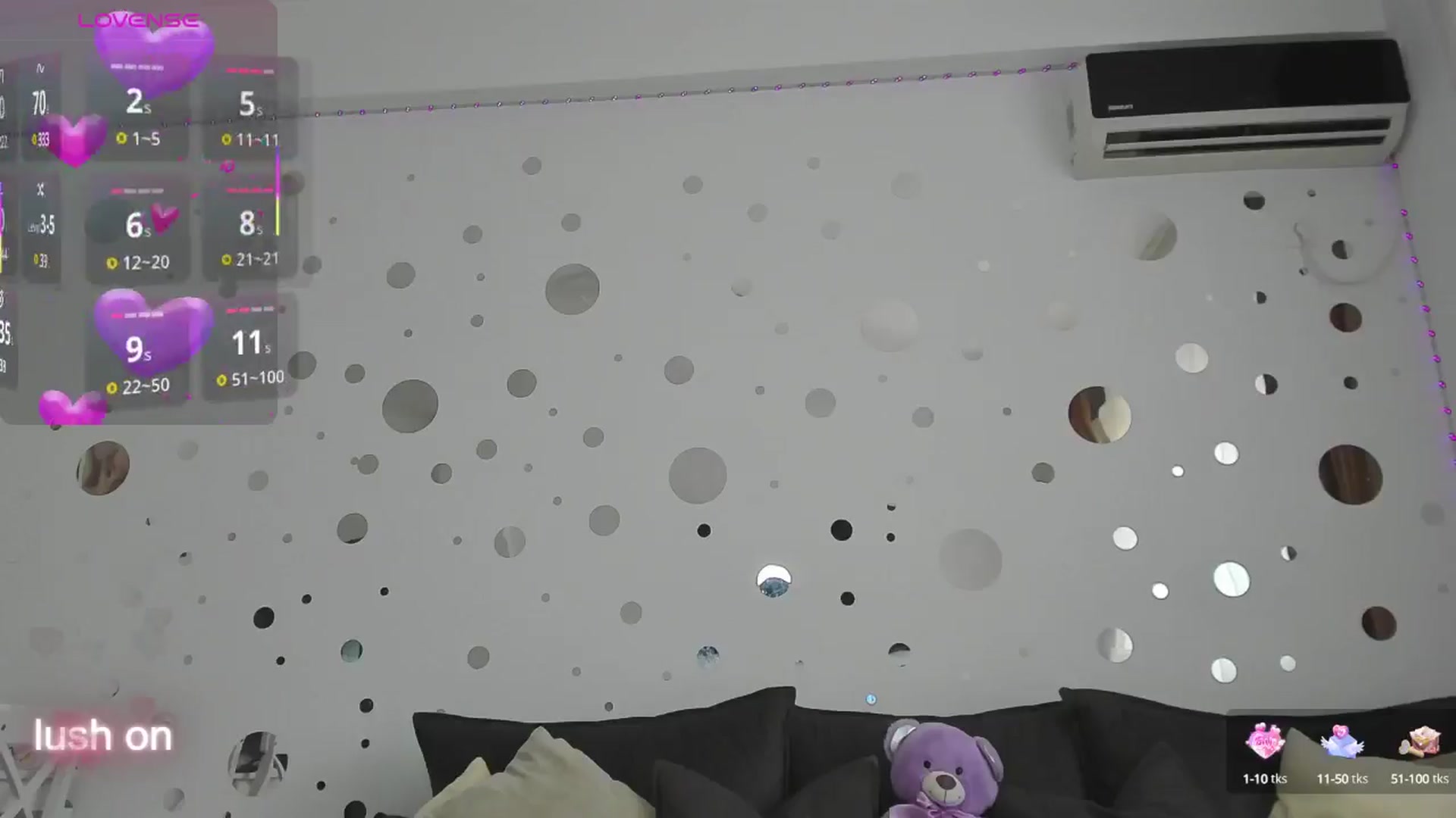 Gallery image thumbnail from MiraWonder's myfreecams stream on, 07/29/2025, 10:48 image 14 of 20