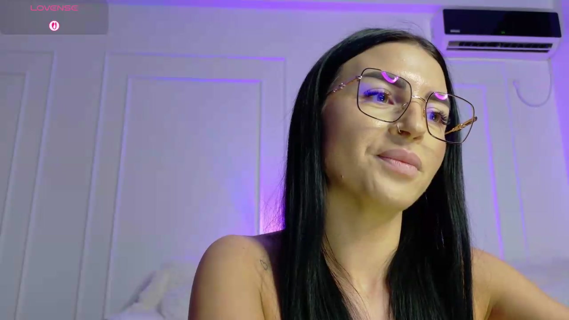 Gallery image thumbnail from MiraWonder's myfreecams stream on, 06/15/2026, 11:01 image 14 of 20