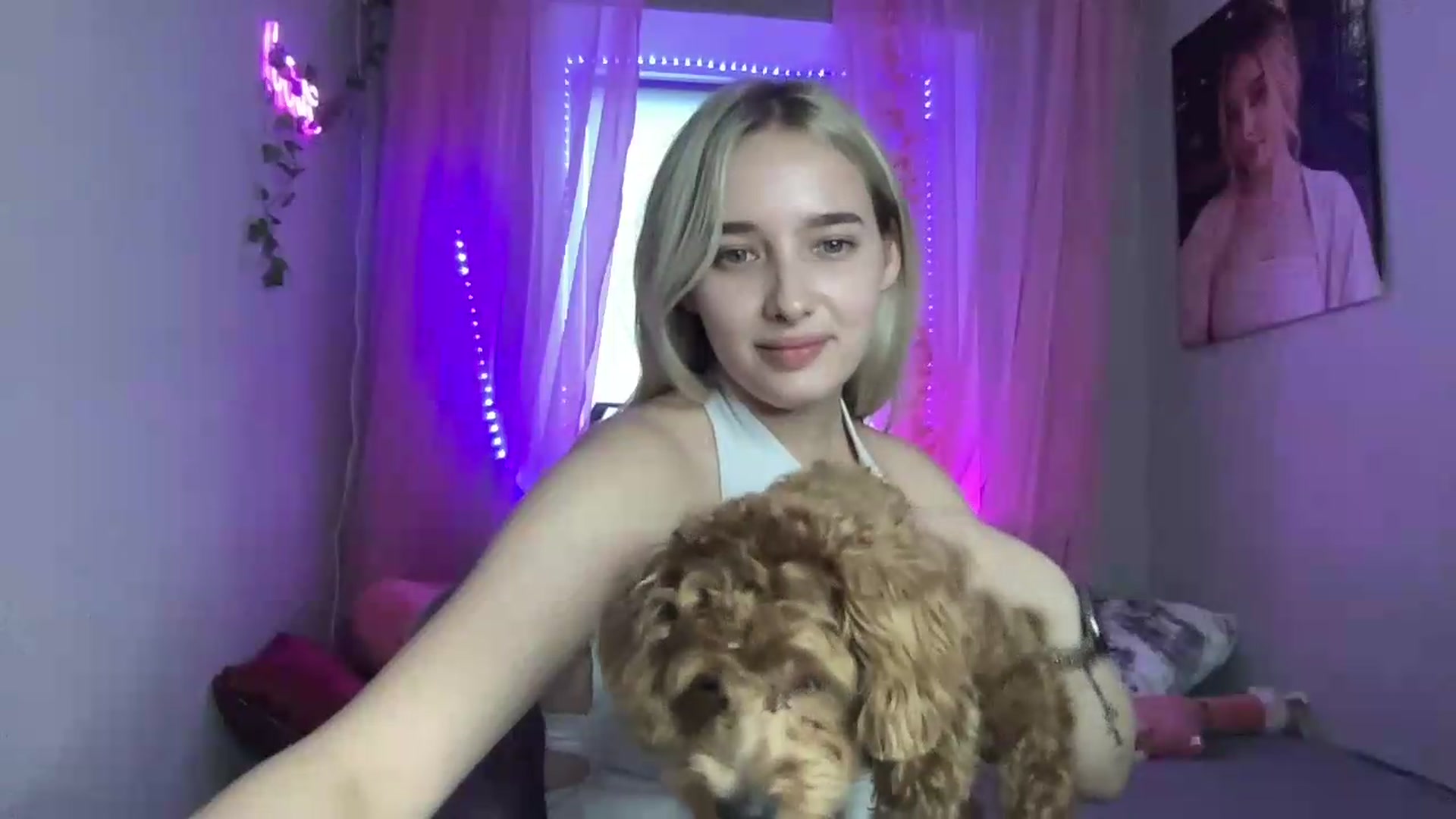 Gallery image thumbnail from Mira_Satin's myfreecams stream on, 08/19/2026, 09:30 image 2 of 20