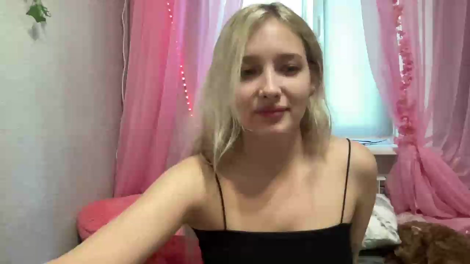 Gallery image thumbnail from Mira_Satin's myfreecams stream on, 08/20/2026, 08:34 image 1 of 20