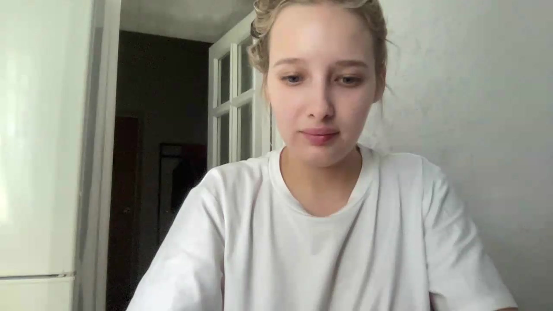 Gallery image thumbnail from Mira_Satin's myfreecams stream on, 08/23/2026, 10:49 image 19 of 20
