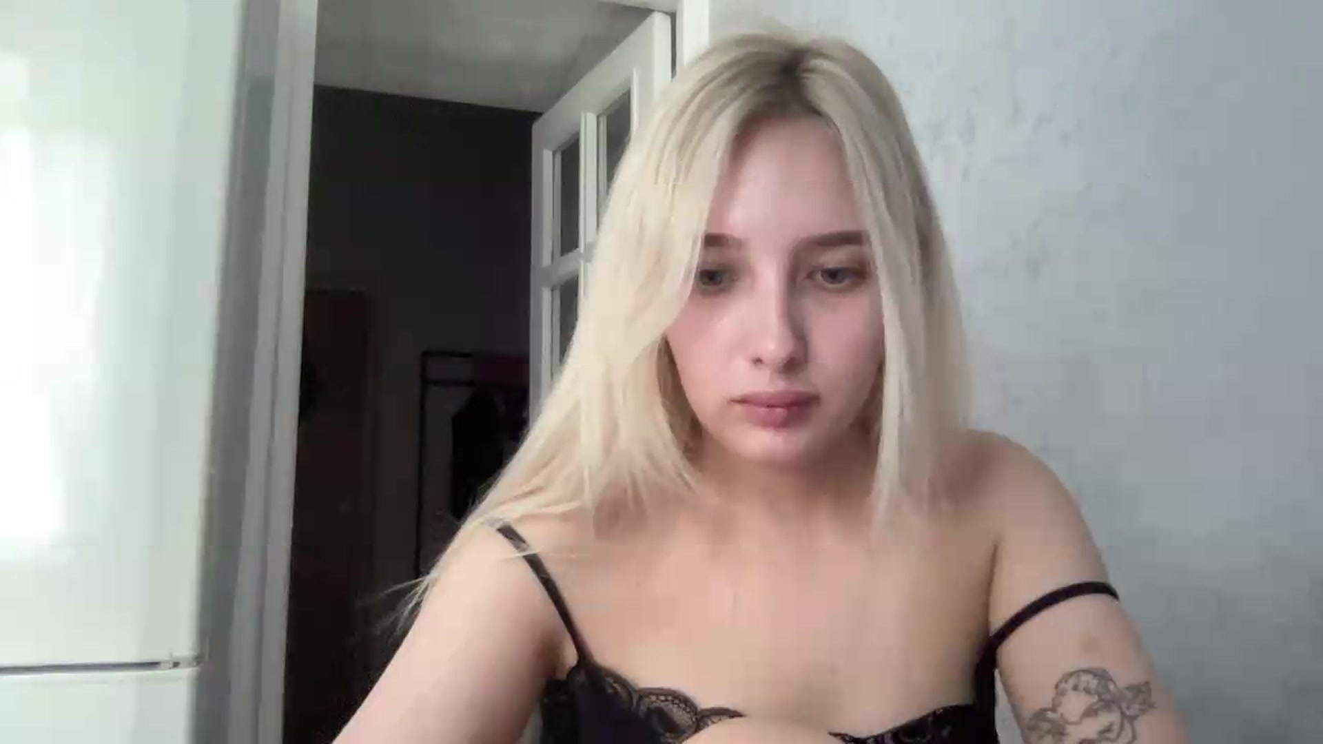 Gallery image thumbnail from Mira_Satin's myfreecams stream on, 08/24/2026, 10:04 image 11 of 20