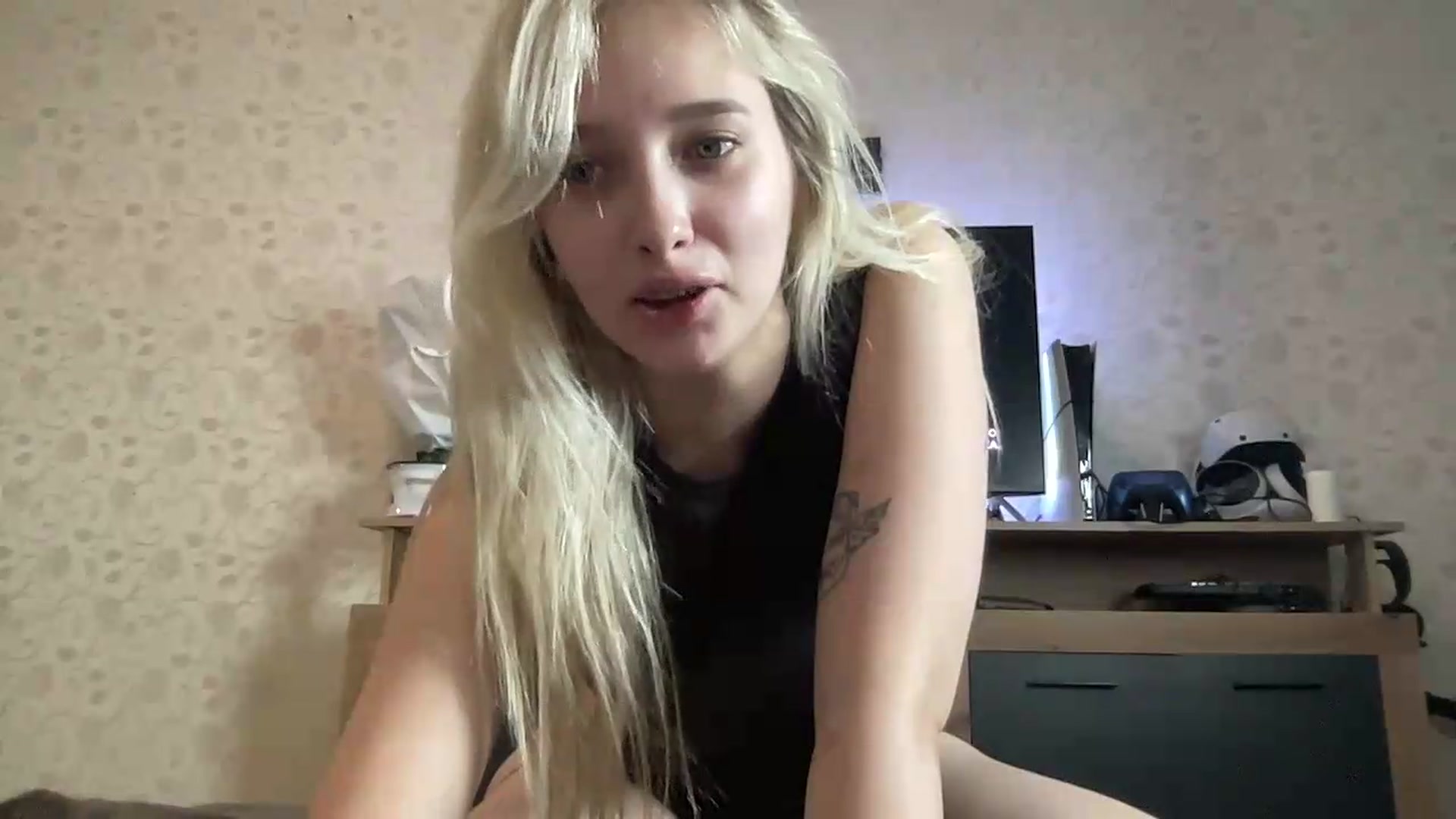 Gallery image thumbnail from Mira_Satin's myfreecams stream on, 08/24/2026, 15:14 image 10 of 20