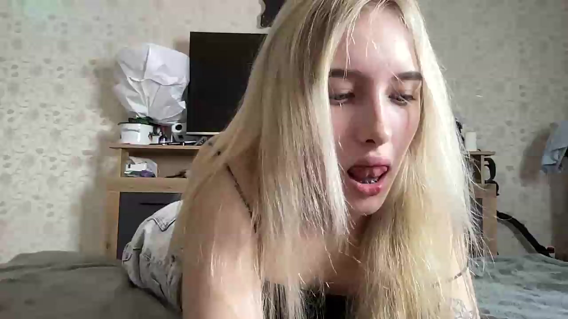 Gallery image thumbnail from Mira_Satin's myfreecams stream on, 08/25/2026, 11:03 image 4 of 20