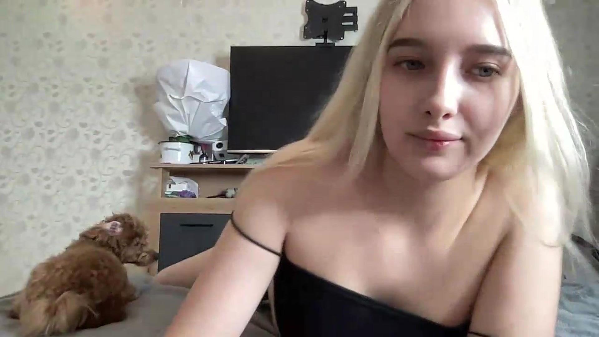 Gallery image thumbnail from Mira_Satin's myfreecams stream on, 08/25/2026, 11:03 image 5 of 20