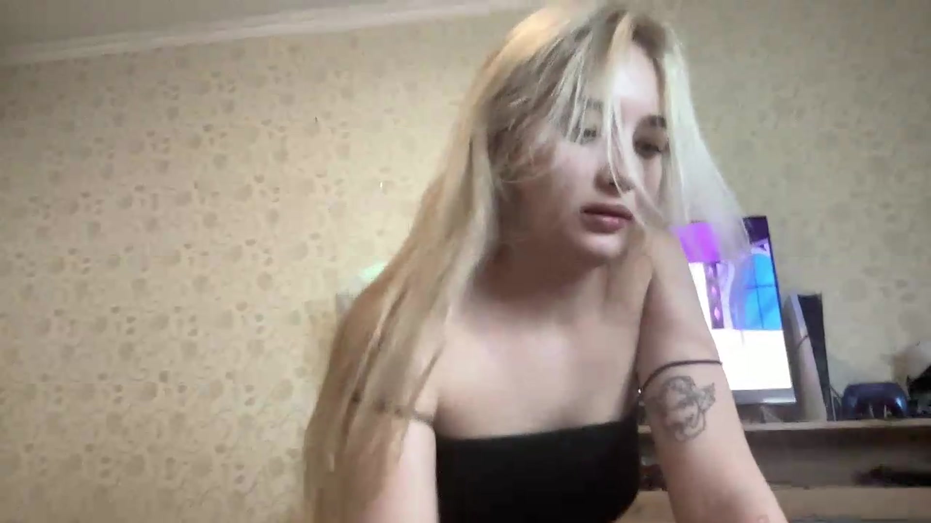Gallery image thumbnail from Mira_Satin's myfreecams stream on, 08/25/2026, 12:41 image 2 of 20