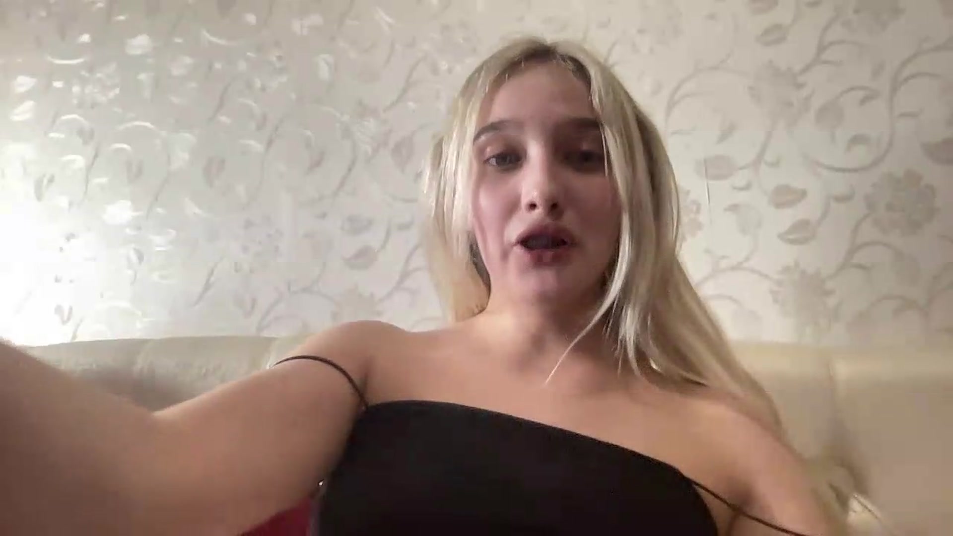 Gallery image thumbnail from Mira_Satin's myfreecams stream on, 08/25/2026, 18:41 image 19 of 20