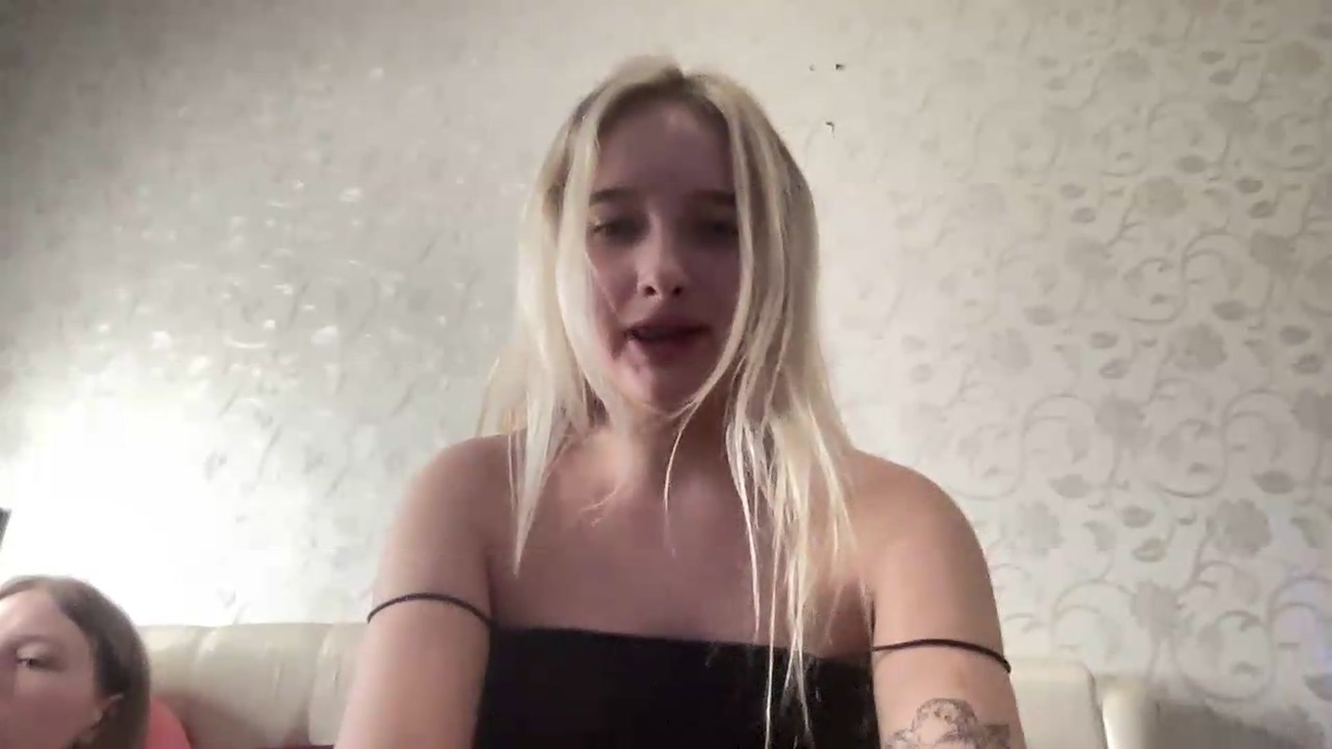 Gallery image thumbnail from Mira_Satin's myfreecams stream on, 08/25/2026, 19:04 image 17 of 20