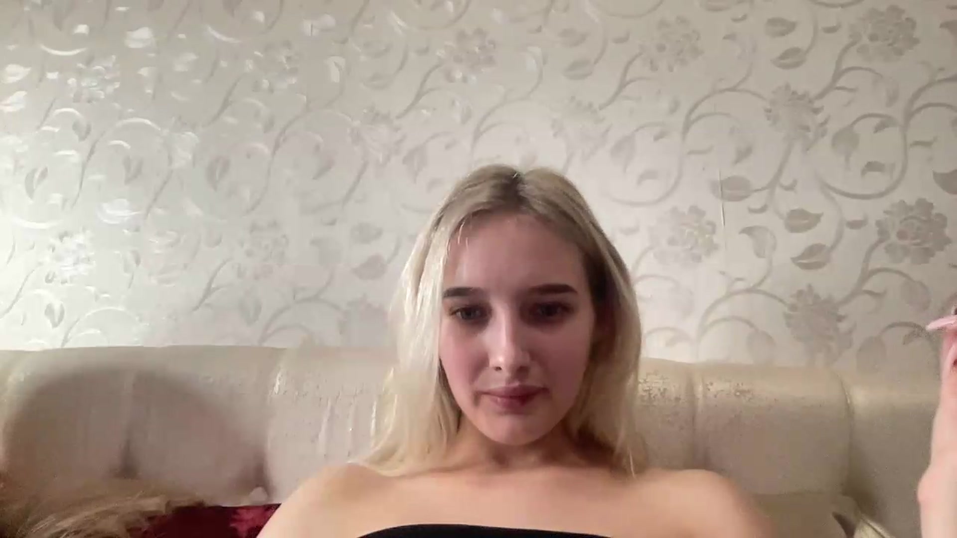 Gallery image thumbnail from Mira_Satin's myfreecams stream on, 08/25/2026, 19:04 image 6 of 20