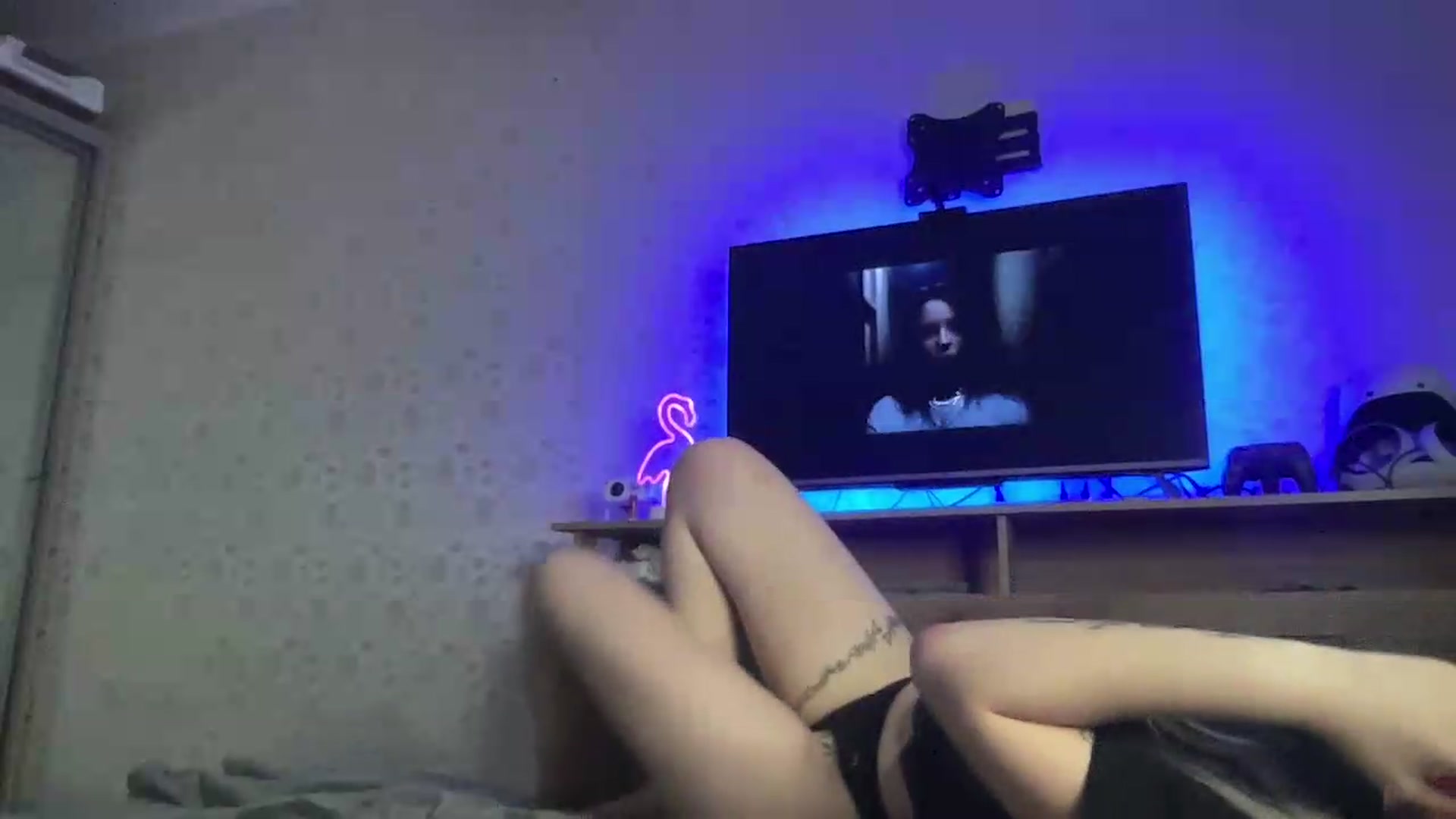 Gallery image thumbnail from Mira_Satin's myfreecams stream on, 08/26/2026, 11:20 image 19 of 20