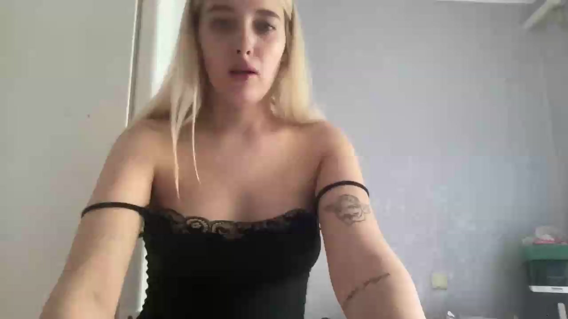 Gallery image thumbnail from Mira_Satin's myfreecams stream on, 08/27/2026, 12:50 image 1 of 20