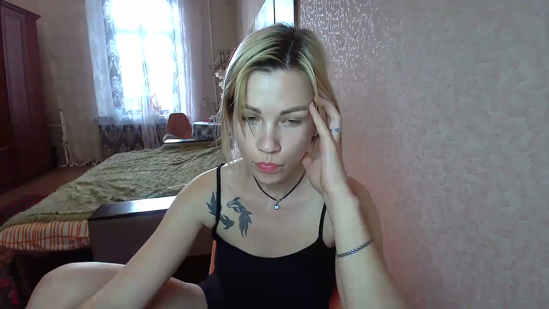 Gallery image thumbnail from Mira_for_love's myfreecams stream on, 05/24/2024, 15:15 image 7 of 20