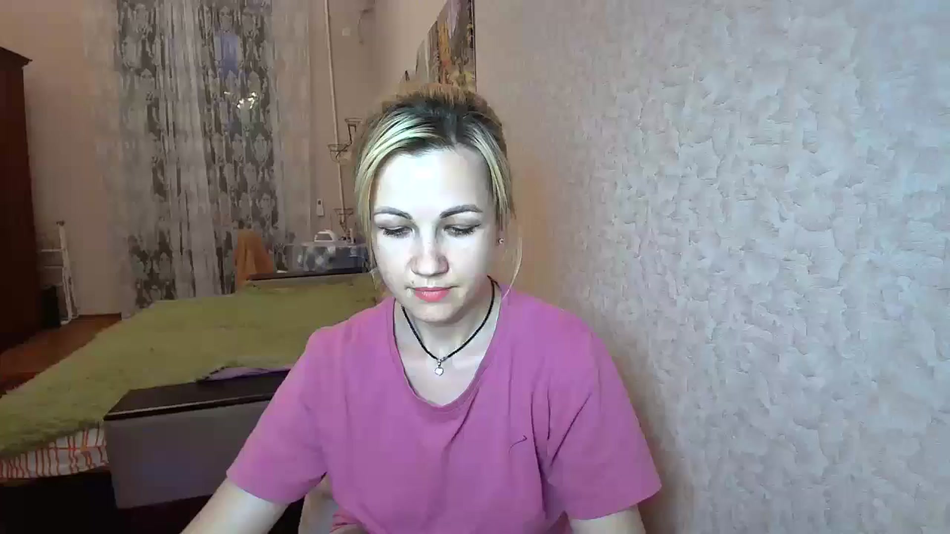 Gallery image thumbnail from Mira_for_love's myfreecams stream on, 05/31/2024, 18:31 image 20 of 20