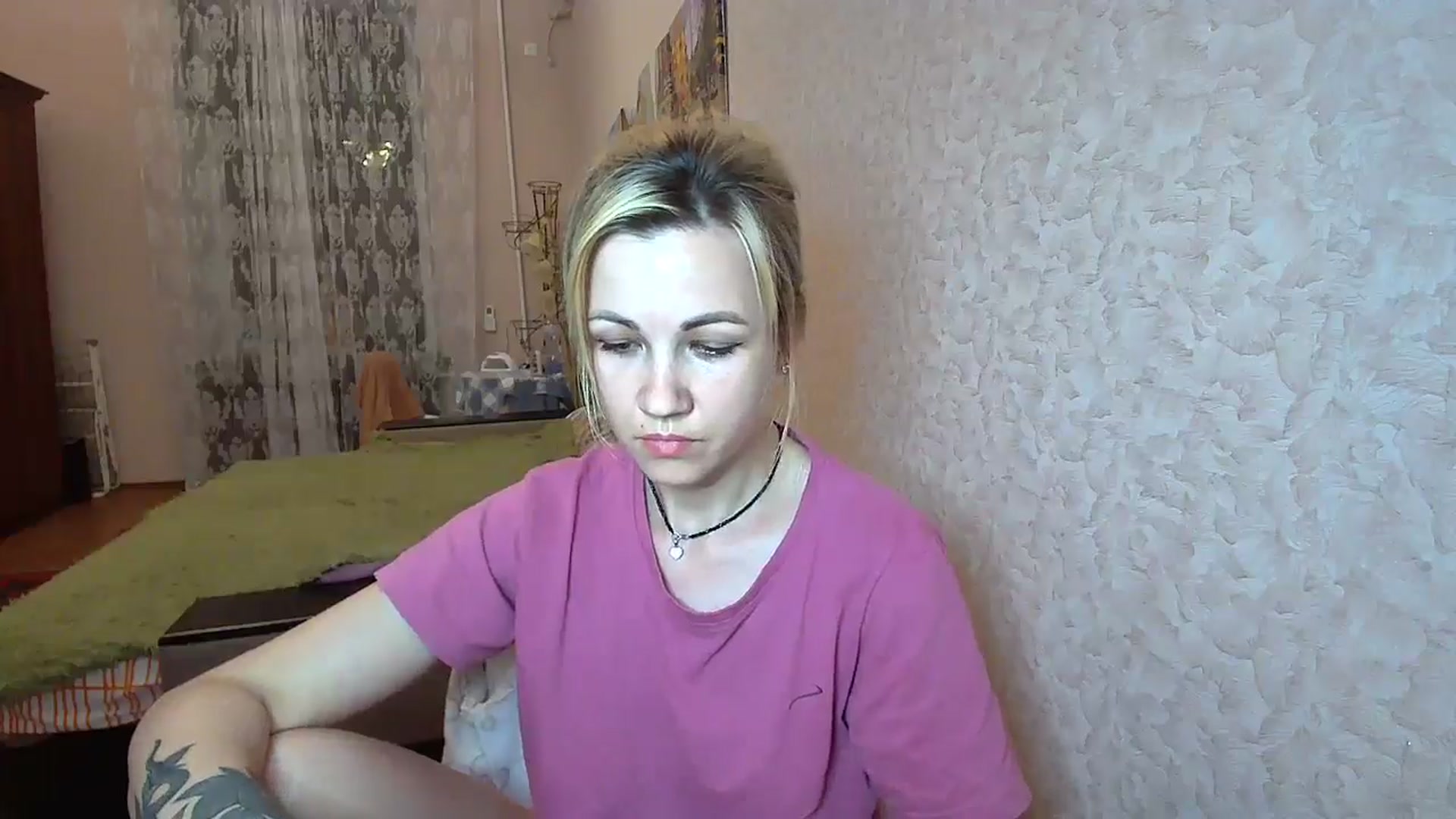 Gallery image thumbnail from Mira_for_love's myfreecams stream on, 05/31/2024, 19:57 image 8 of 20