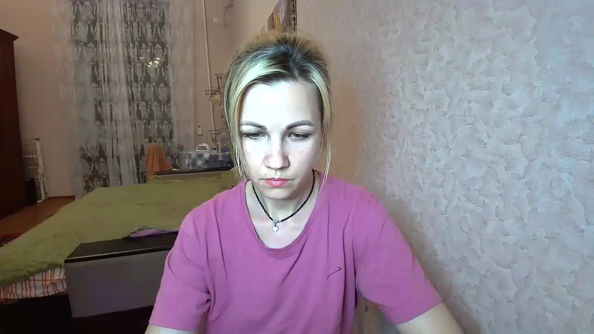 Gallery image thumbnail from Mira_for_love's myfreecams stream on, 05/31/2024, 19:57 image 13 of 20