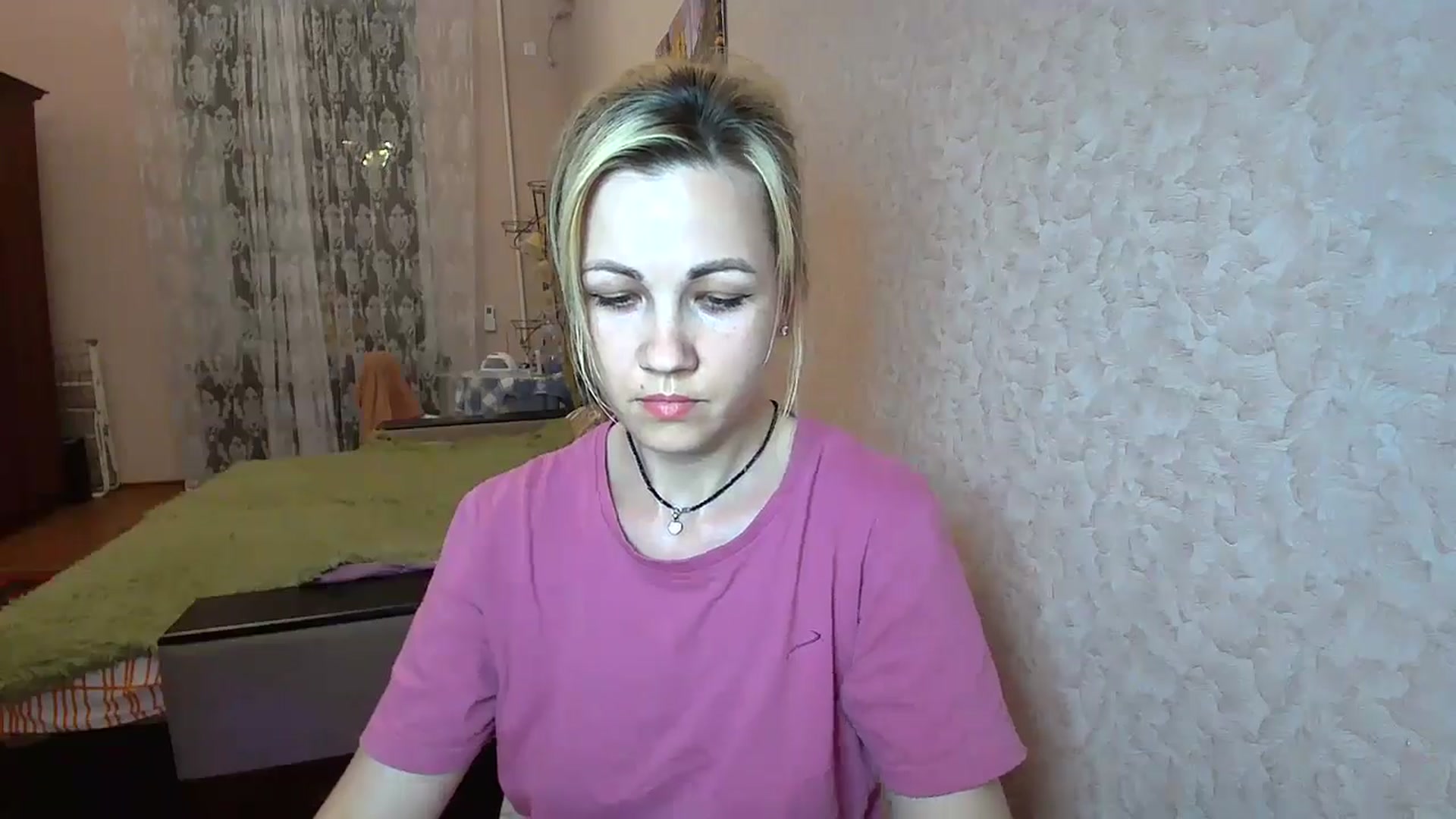 Gallery image thumbnail from Mira_for_love's myfreecams stream on, 05/31/2024, 19:57 image 14 of 20