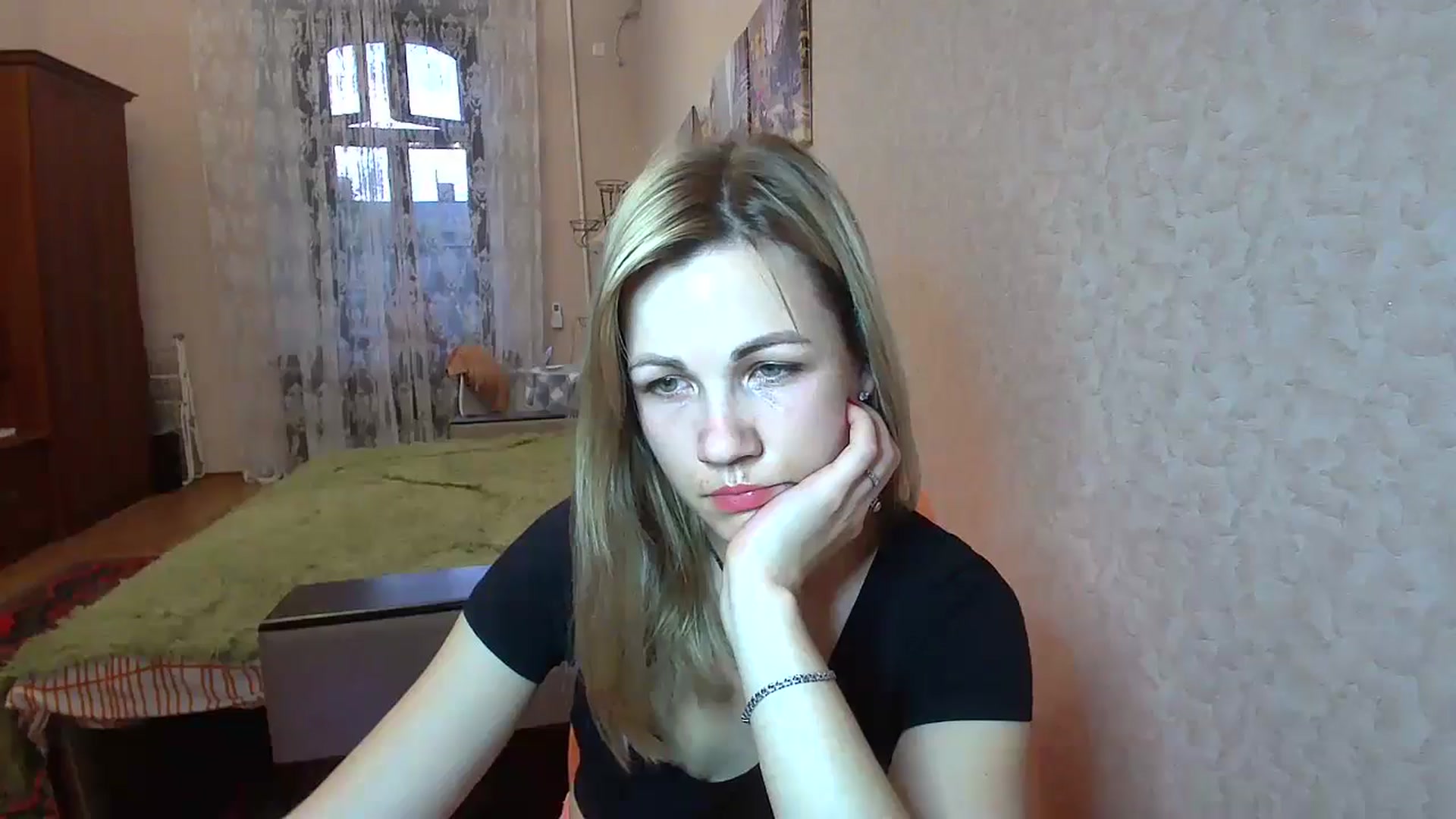 Gallery image thumbnail from Mira_for_love's myfreecams stream on, 06/10/2024, 18:51 image 2 of 20