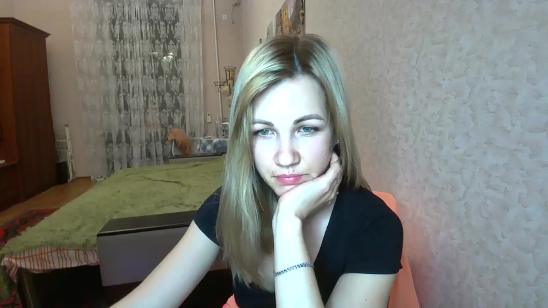 Gallery image thumbnail from Mira_for_love's myfreecams stream on, 06/10/2024, 19:26 image 10 of 20