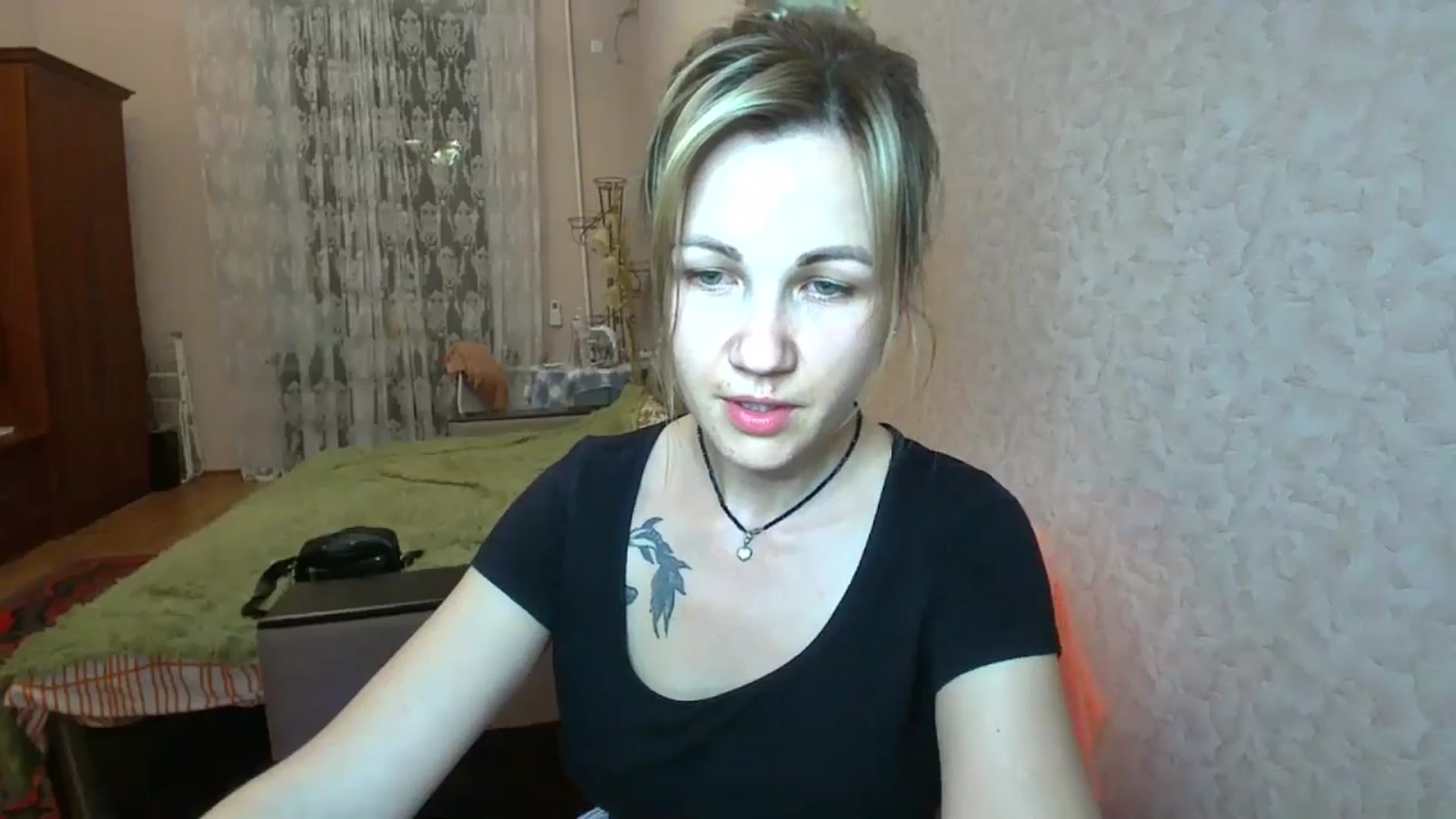 Gallery image thumbnail from Mira_for_love's myfreecams stream on, 06/11/2024, 19:18 image 10 of 20