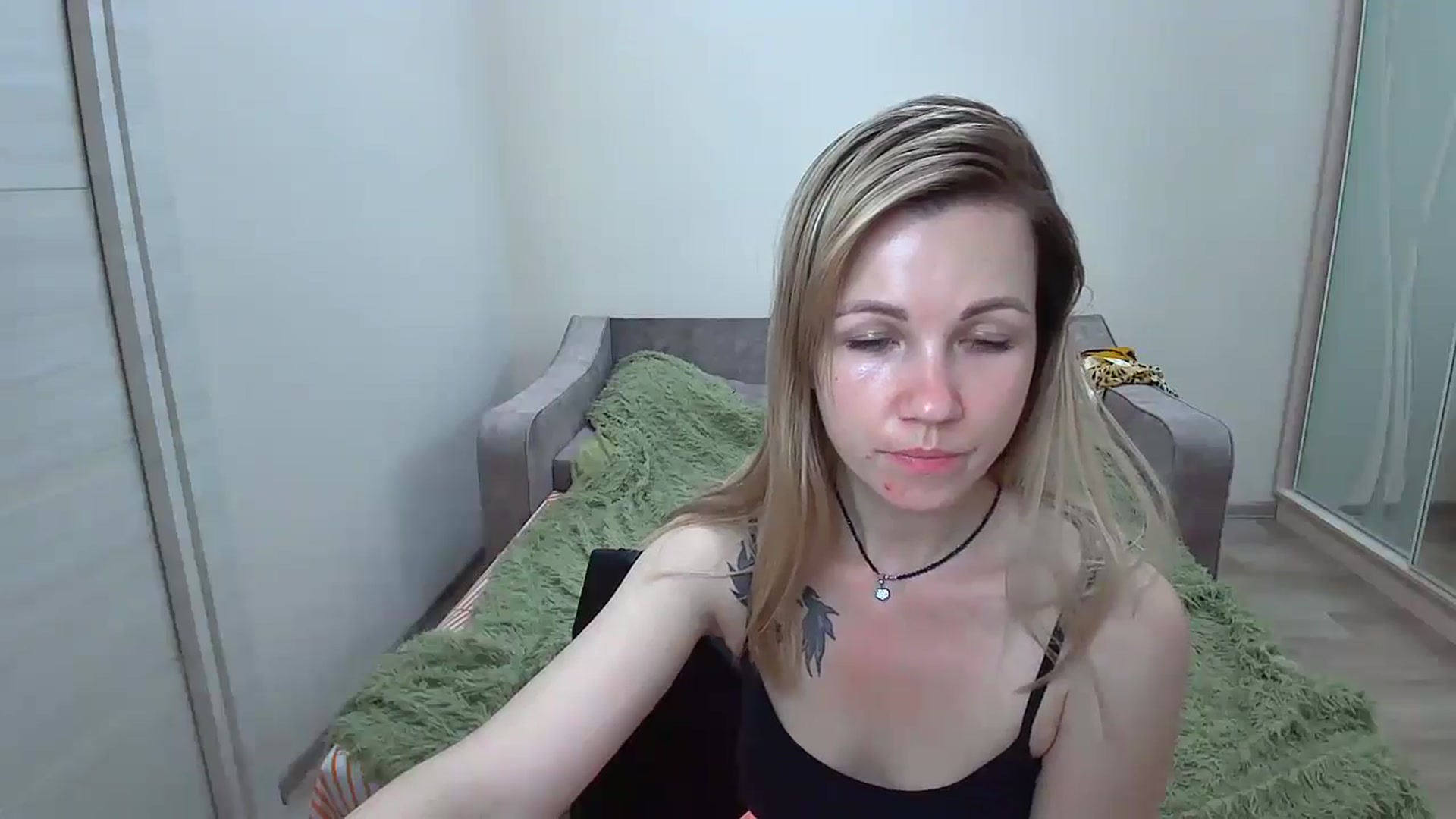 Gallery image thumbnail from Mira_for_love's myfreecams stream on, 06/15/2024, 20:52 image 10 of 20