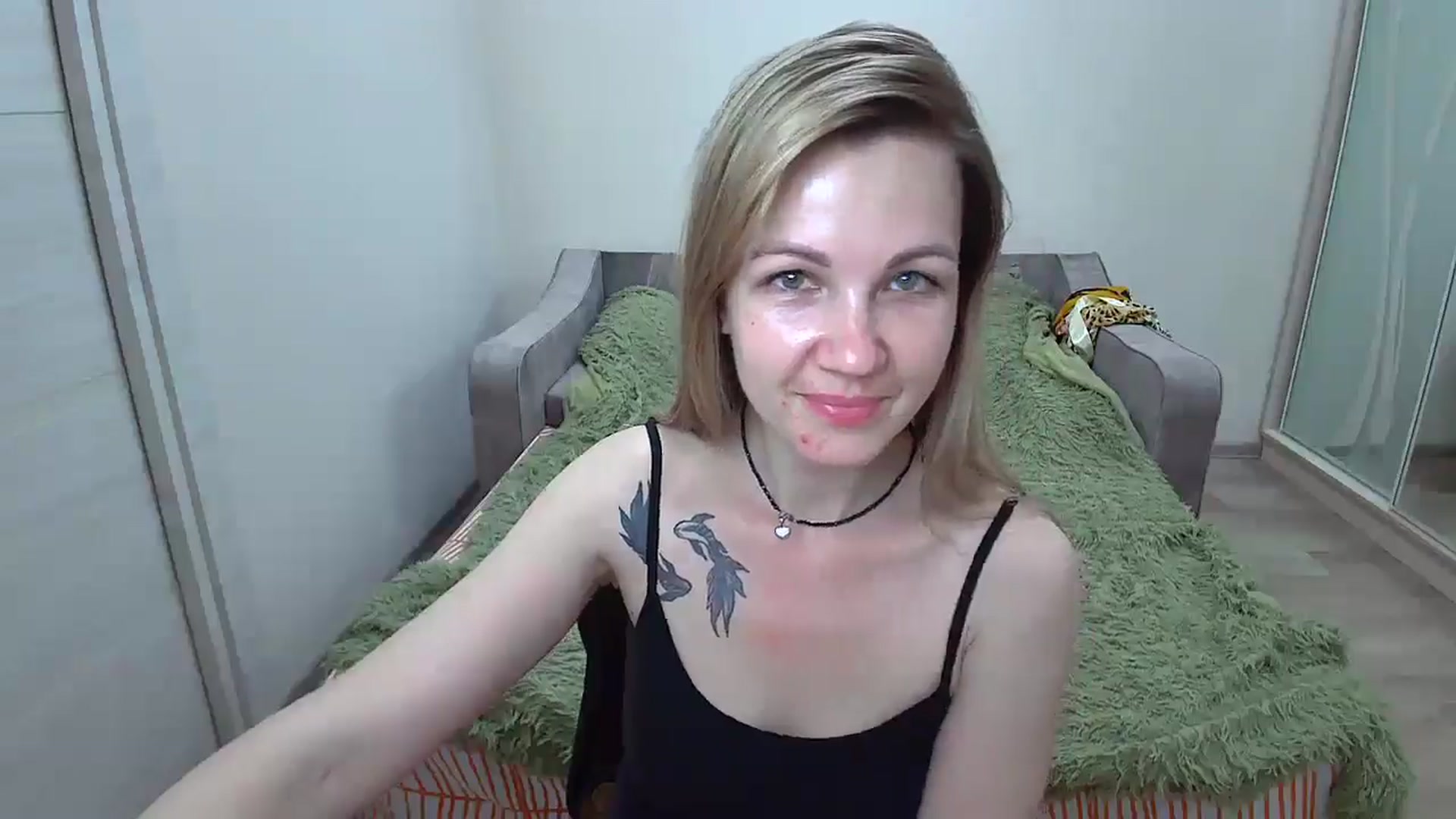 Gallery image thumbnail from Mira_for_love's myfreecams stream on, 06/15/2024, 20:52 image 17 of 20