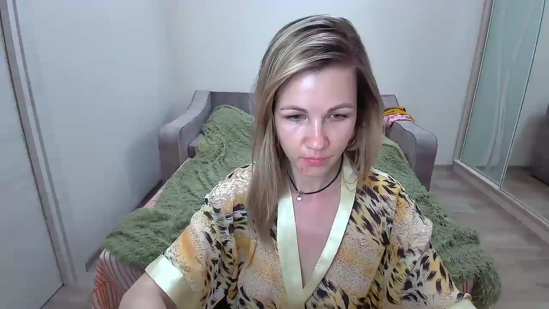 Gallery image thumbnail from Mira_for_love's myfreecams stream on, 06/15/2024, 21:22 image 12 of 20