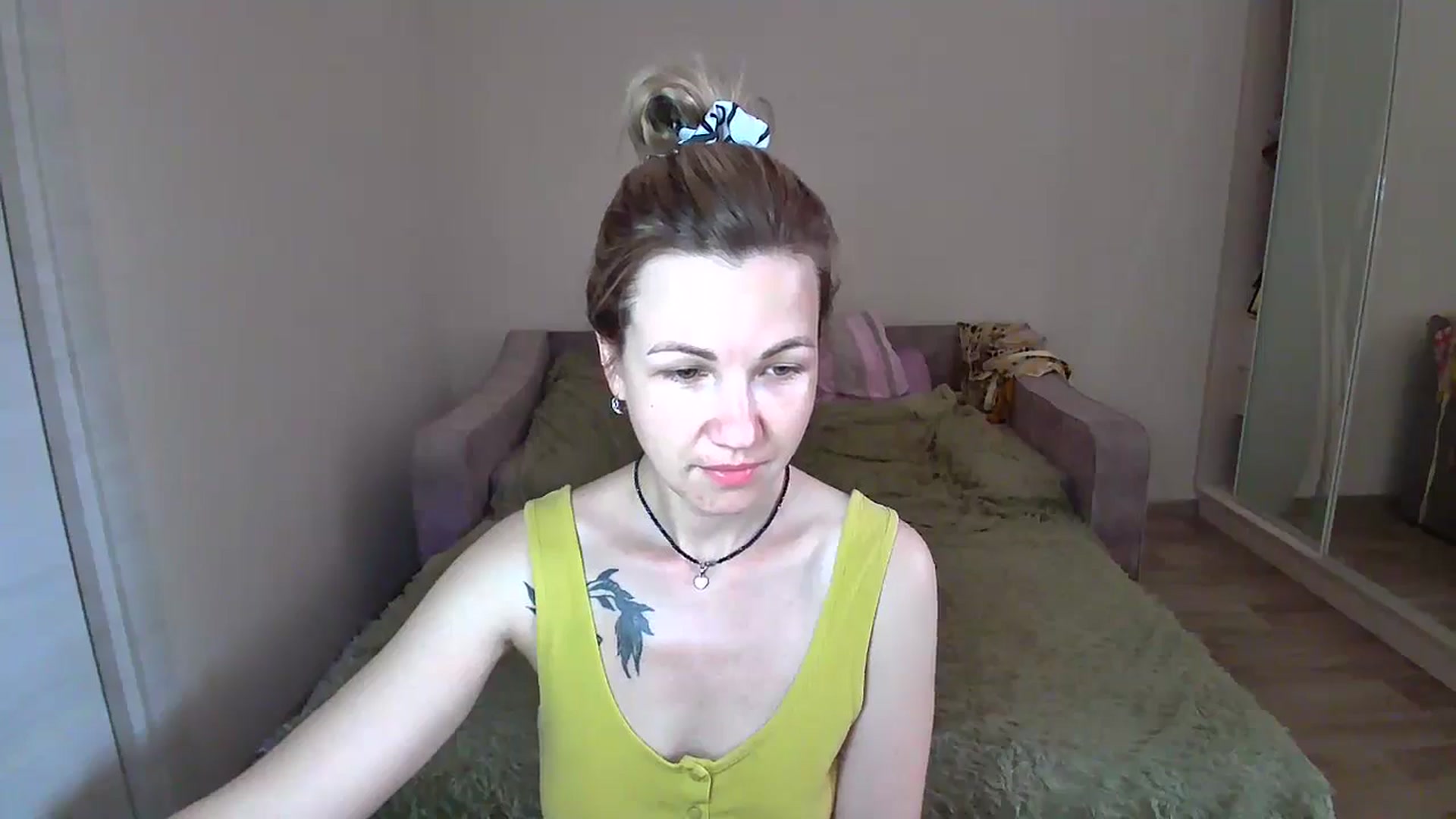 Gallery image thumbnail from Mira_for_love's myfreecams stream on, 06/20/2024, 07:56 image 13 of 20