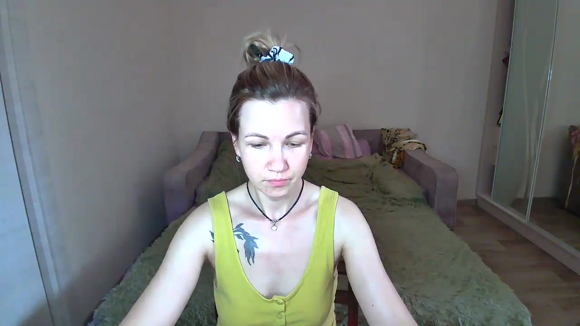 Gallery image thumbnail from Mira_for_love's myfreecams stream on, 06/20/2024, 07:56 image 10 of 20