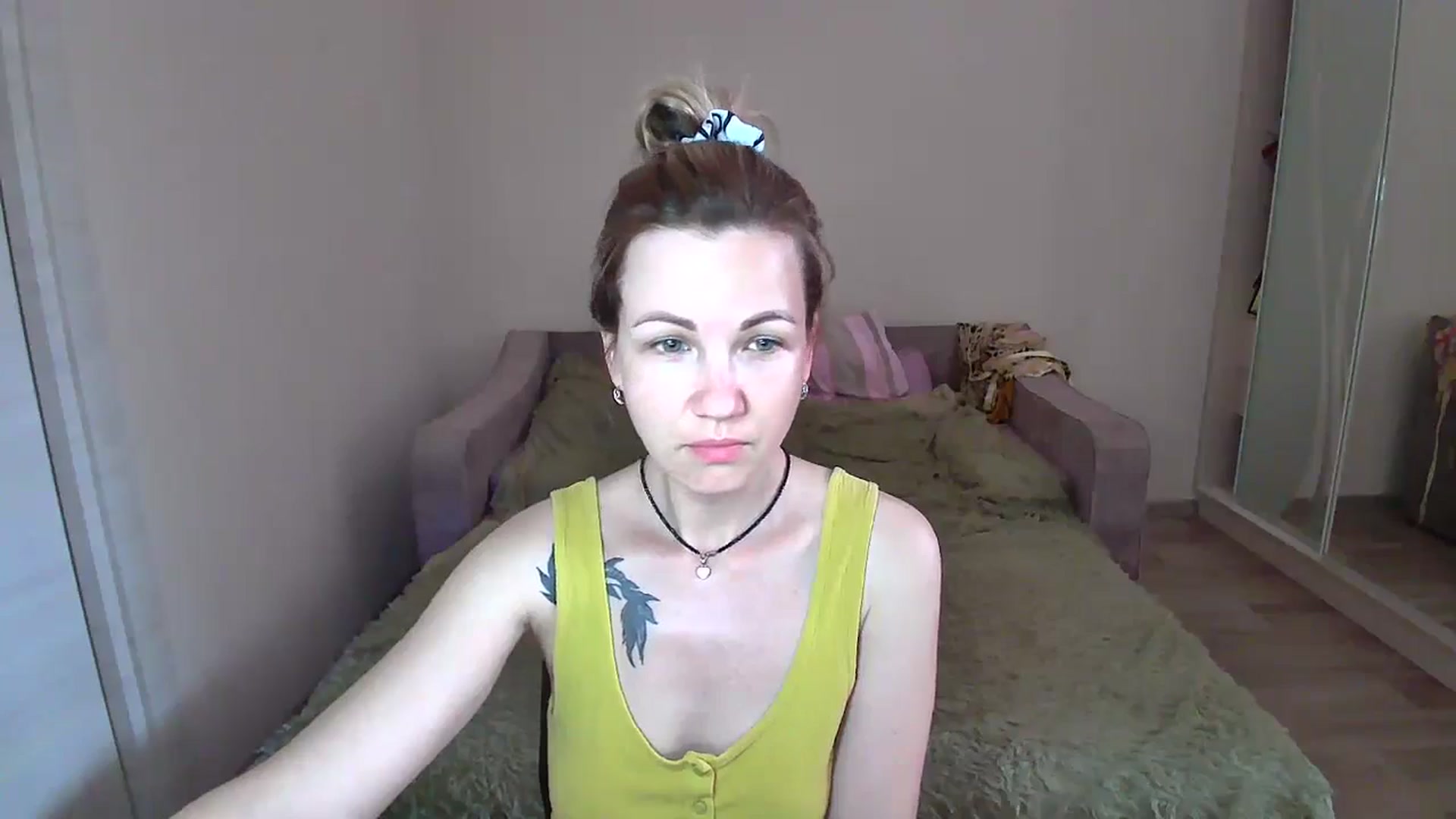 Gallery image thumbnail from Mira_for_love's myfreecams stream on, 06/20/2024, 07:56 image 12 of 20