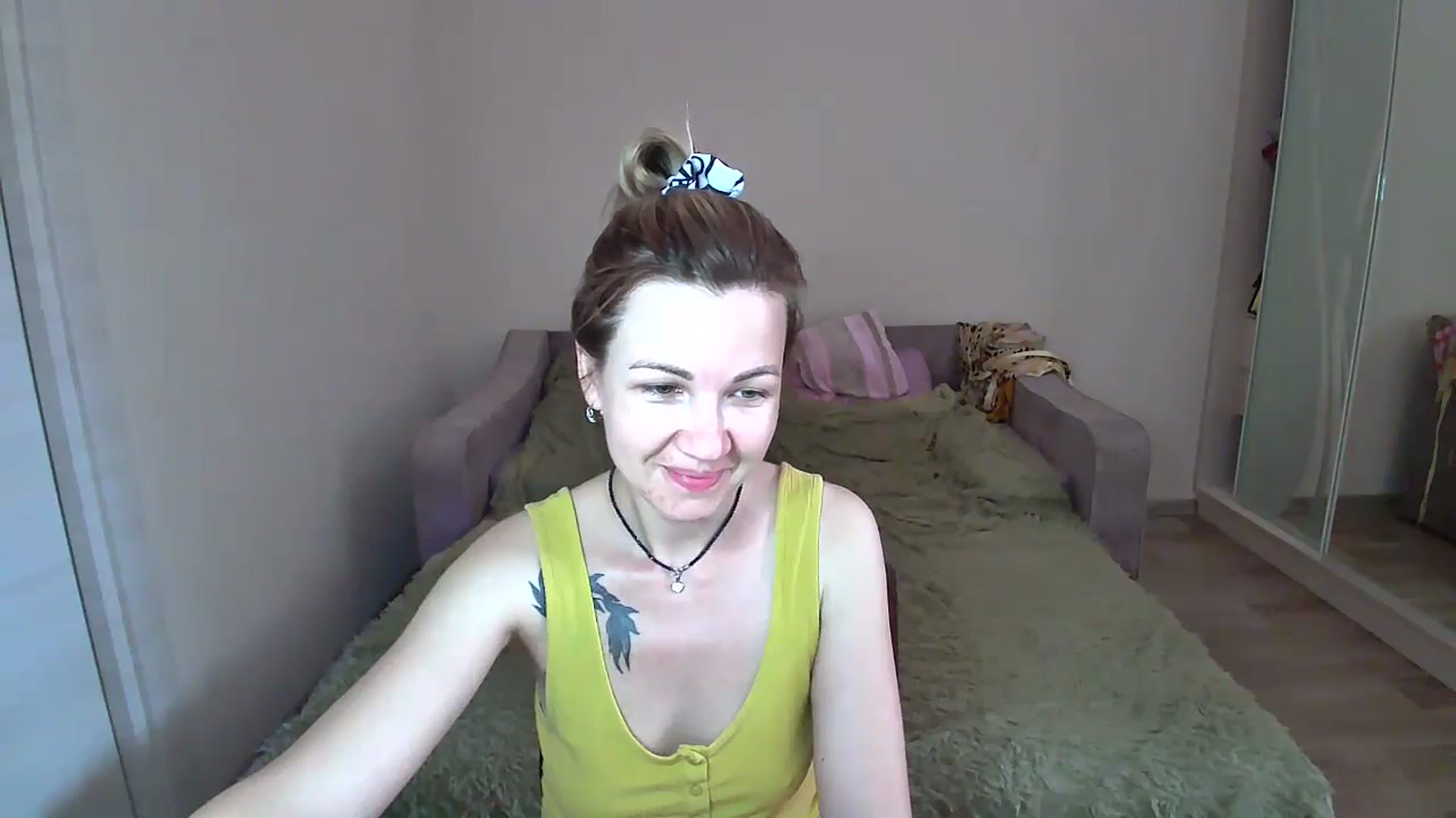 Gallery image thumbnail from Mira_for_love's myfreecams stream on, 06/20/2024, 07:56 image 6 of 20