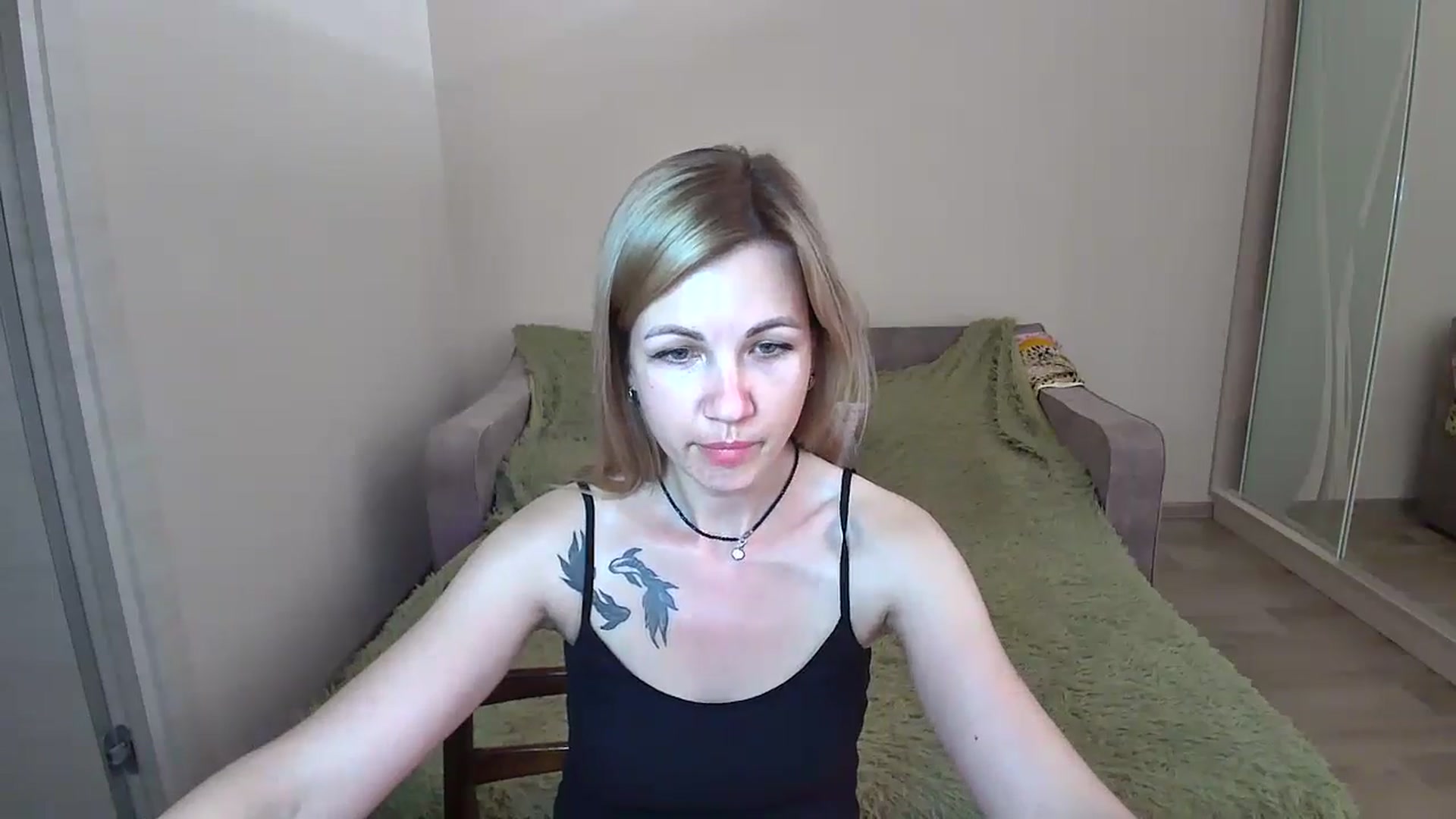 Gallery image thumbnail from Mira_for_love's myfreecams stream on, 06/20/2024, 18:01 image 5 of 20