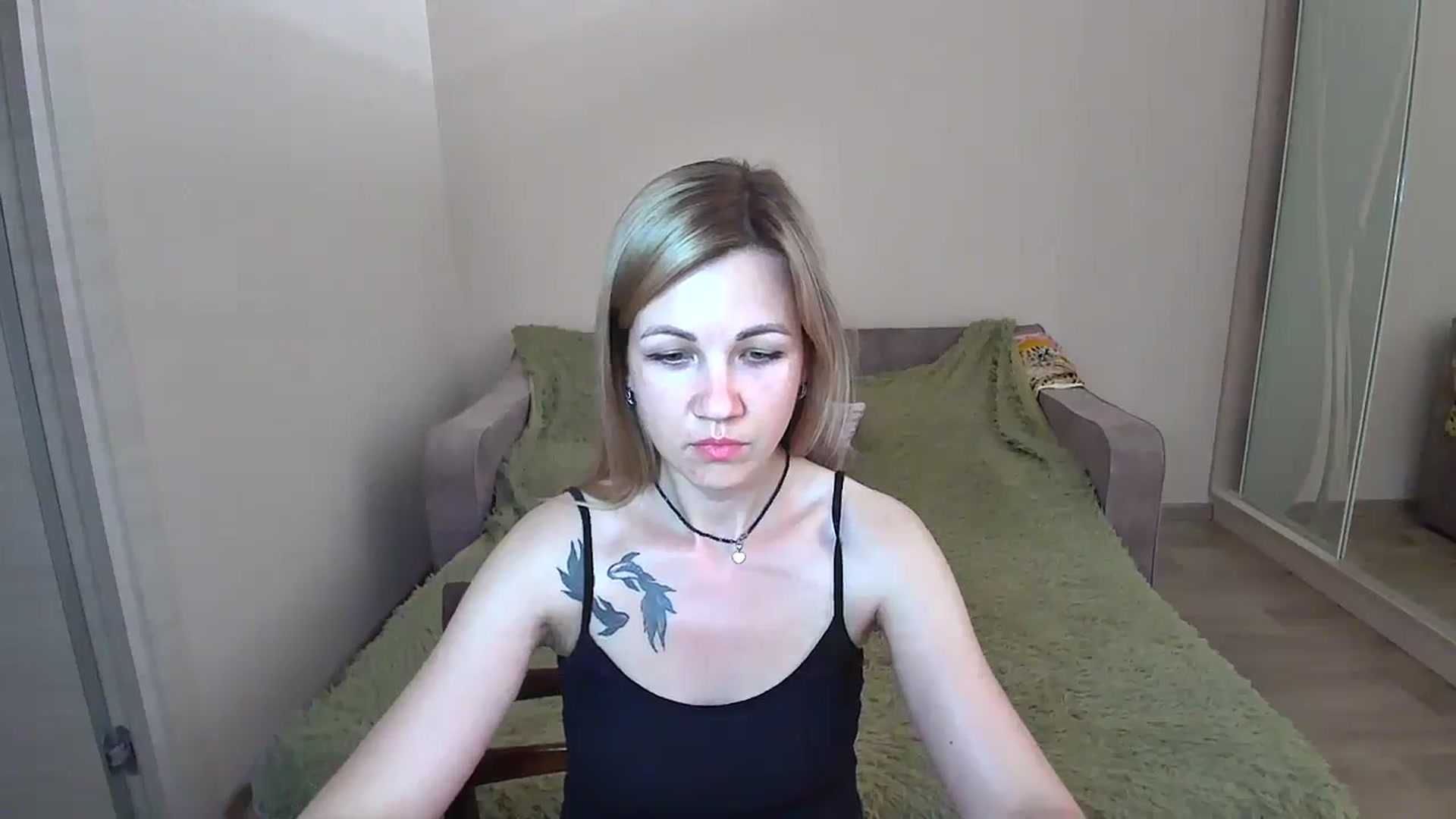 Gallery image thumbnail from Mira_for_love's myfreecams stream on, 06/20/2024, 18:01 image 9 of 20