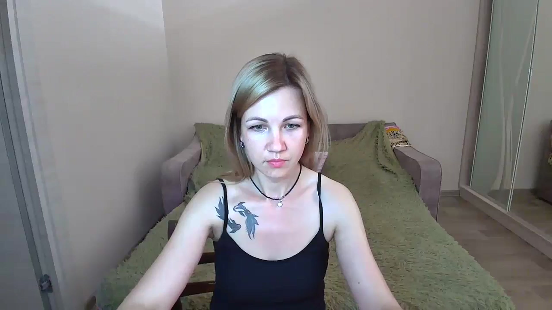 Gallery image thumbnail from Mira_for_love's myfreecams stream on, 06/20/2024, 18:01 image 4 of 20