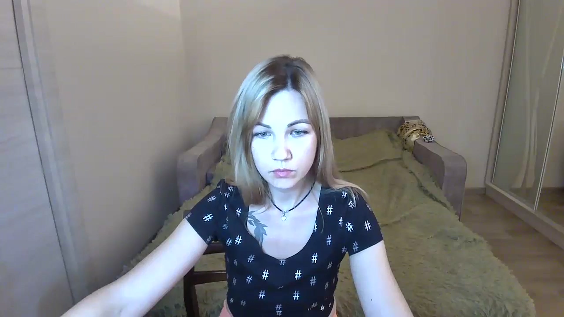 Gallery image thumbnail from Mira_for_love's myfreecams stream on, 06/21/2024, 17:05 image 4 of 20
