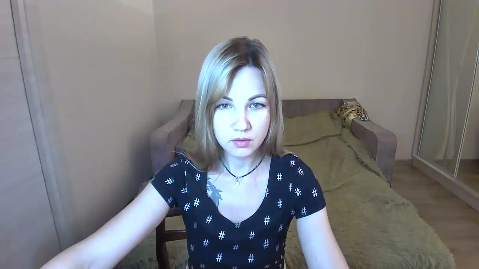 Gallery image thumbnail from Mira_for_love's myfreecams stream on, 06/21/2024, 17:05 image 14 of 20