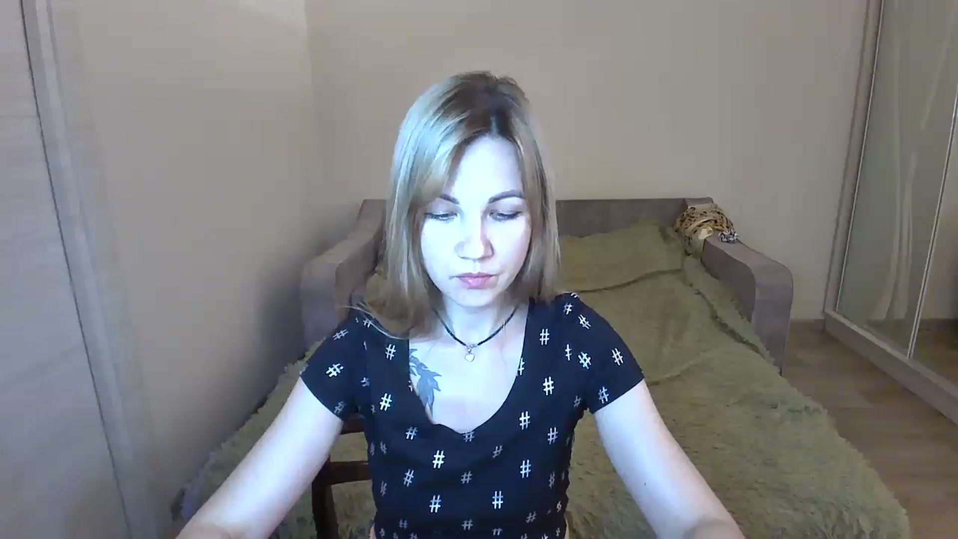 Gallery image thumbnail from Mira_for_love's myfreecams stream on, 06/21/2024, 17:05 image 18 of 20