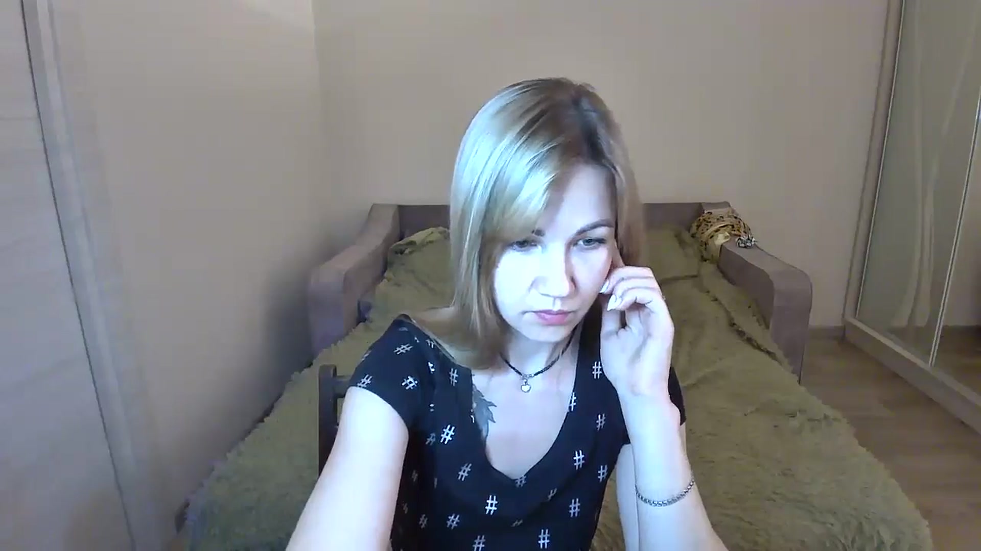 Gallery image thumbnail from Mira_for_love's myfreecams stream on, 06/21/2024, 17:05 image 19 of 20