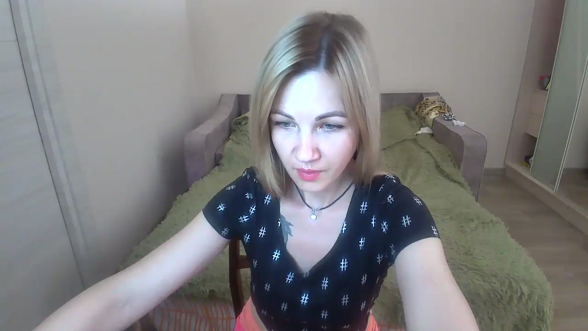 Gallery image thumbnail from Mira_for_love's myfreecams stream on, 06/21/2024, 17:59 image 8 of 20