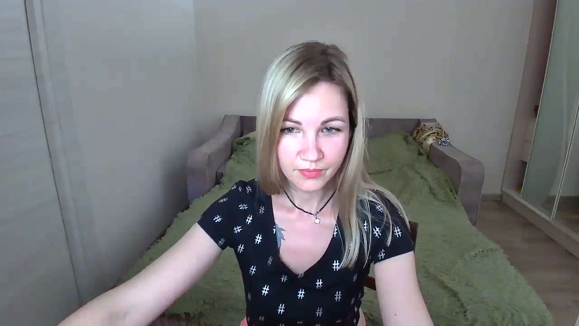 Gallery image thumbnail from Mira_for_love's myfreecams stream on, 06/21/2024, 18:37 image 12 of 20