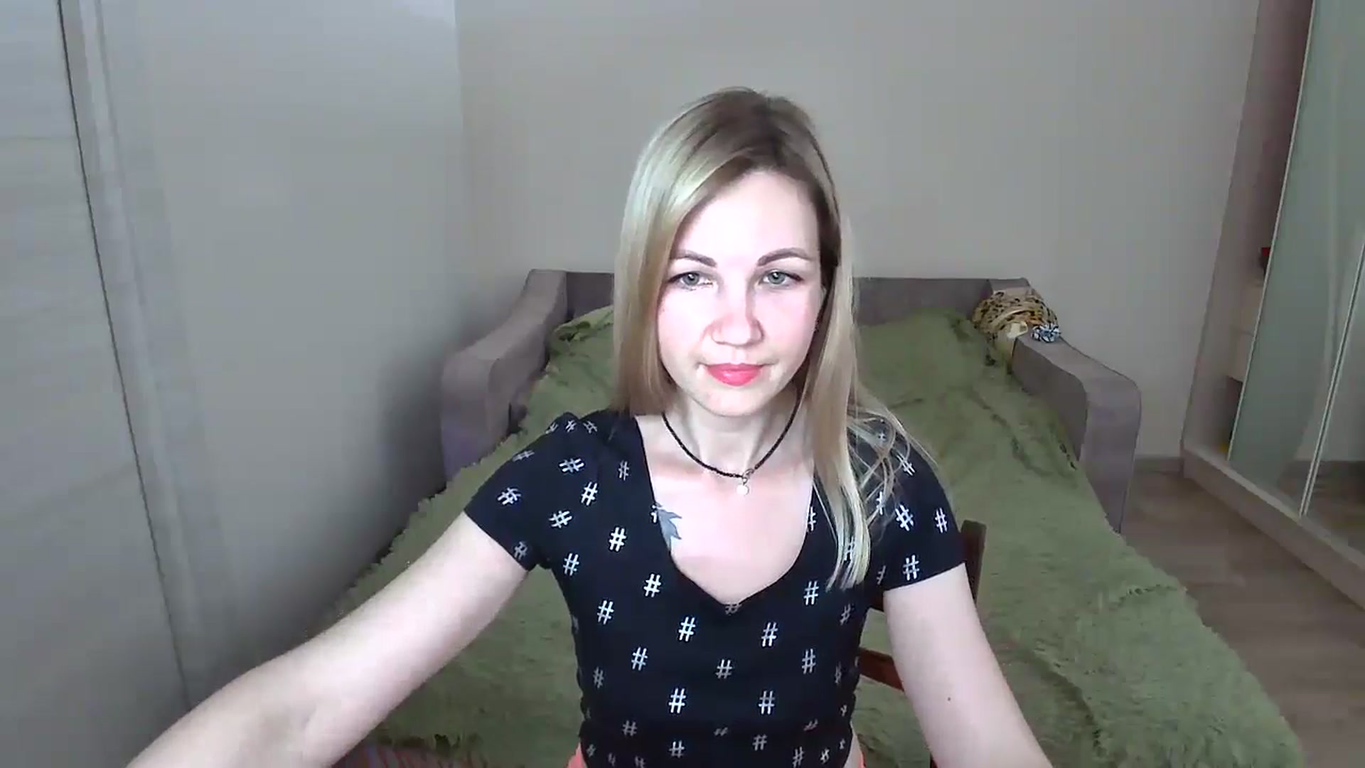 Gallery image thumbnail from Mira_for_love's myfreecams stream on, 06/21/2024, 18:37 image 6 of 20